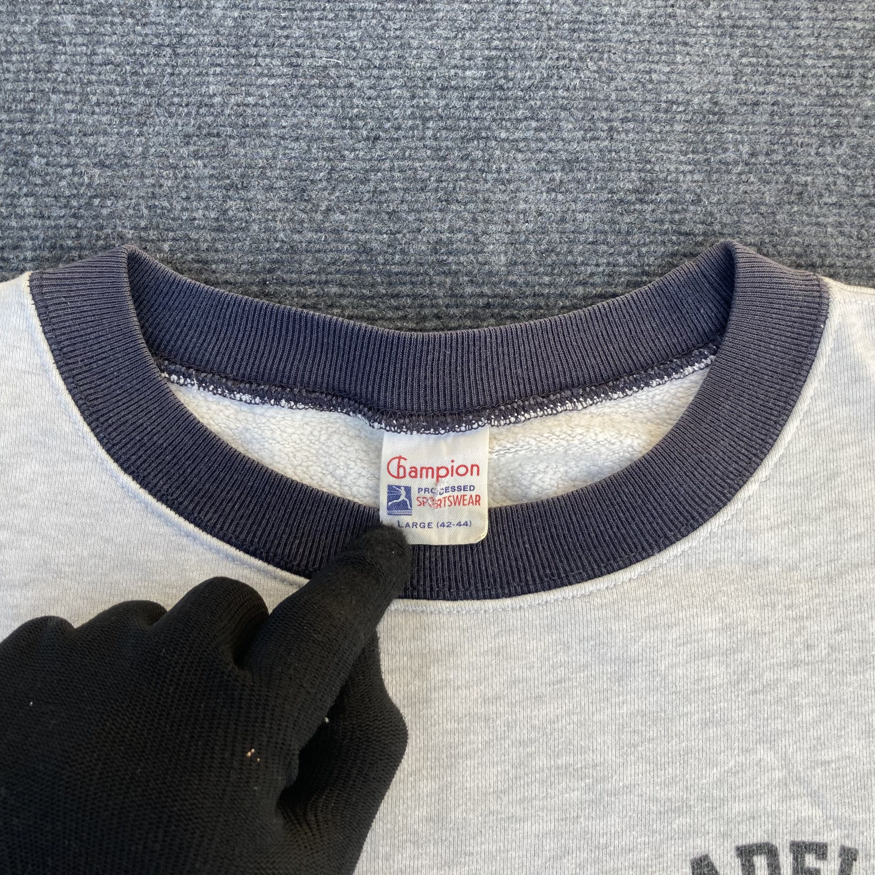 Champion × Vintage Vtg Champion Philadelphia Running Man Japan Sport Sweatshirt Size US M / EU 48-50 / 2 - 3 Thumbnail