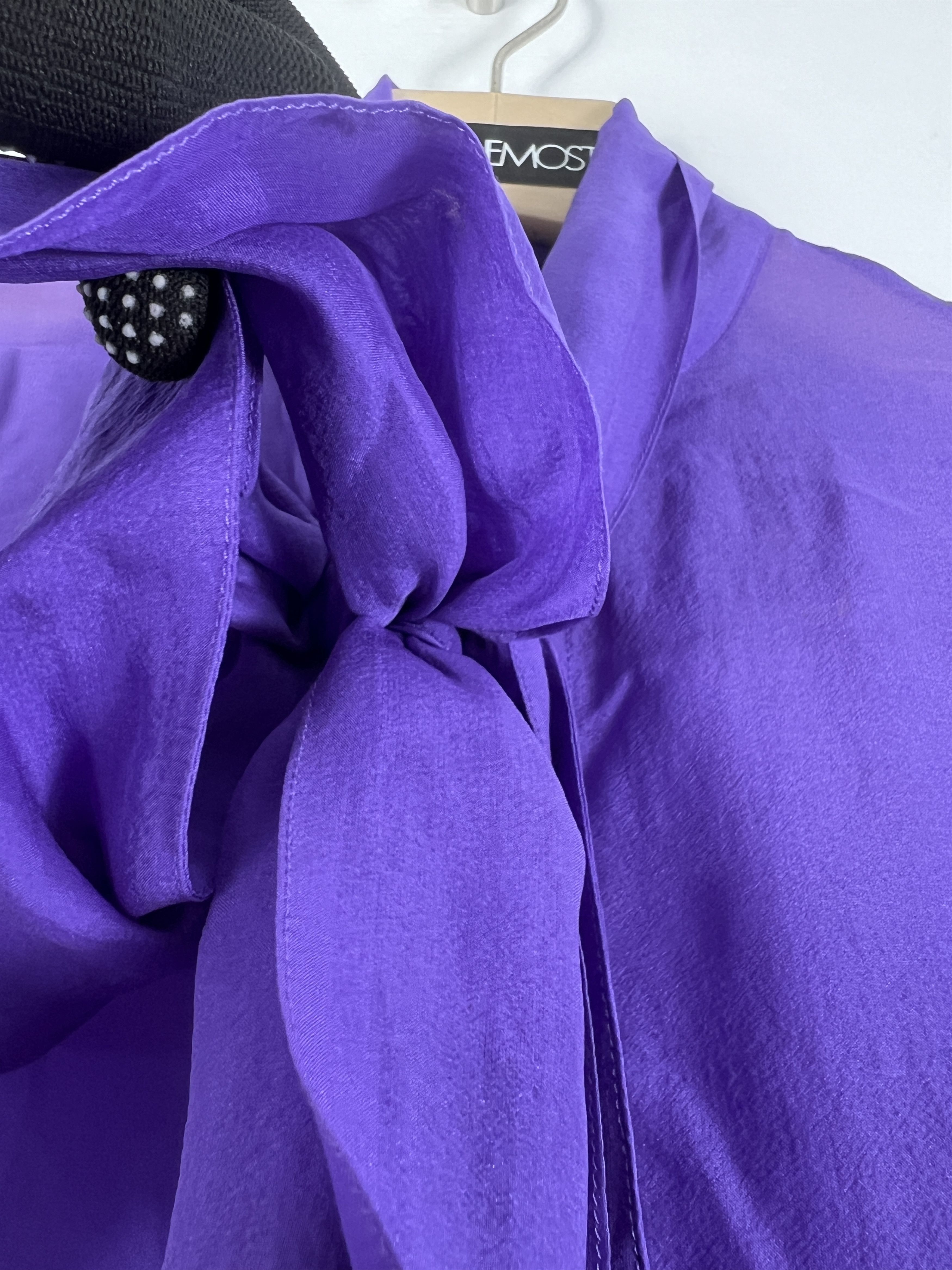Dolce & Gabbana Dolce & Gabbana Tie-Neck Silk Chiffon Shirt (36) GTMP195 Size XS / US 0-2 / IT 36-38 - 4 Thumbnail