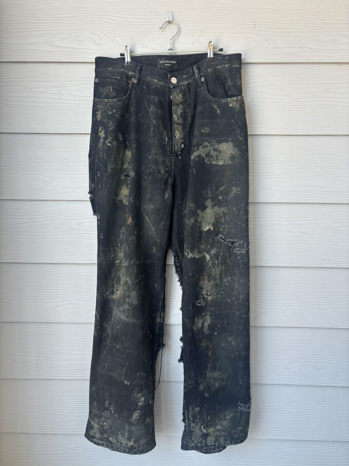 Balenciaga Balenciaga Super Destroyed Baggy Mud Denim Size US 31 - 1 Thumbnail