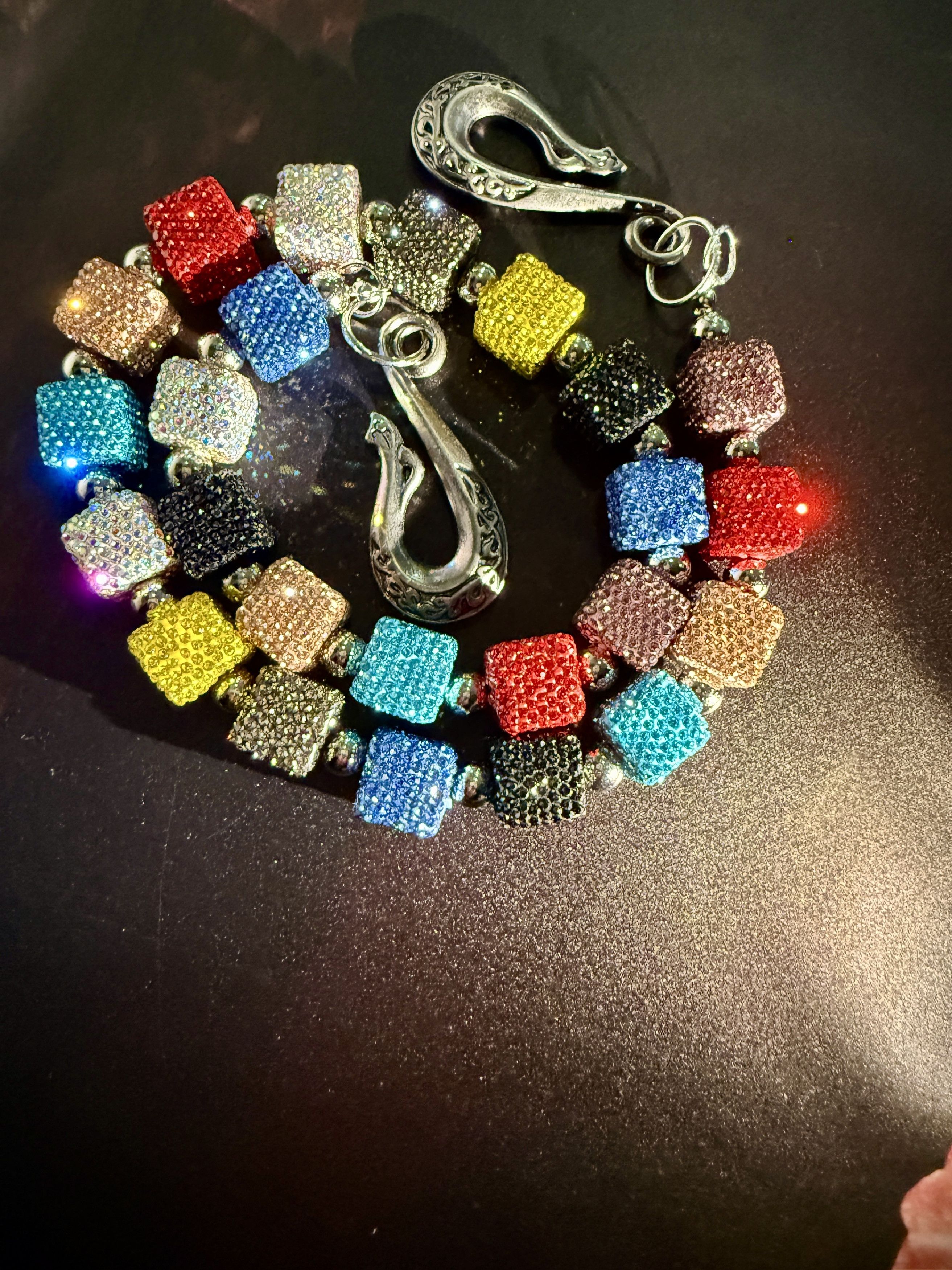 Jewelry Multiple Color Bead Wallet Chain Size ONE SIZE - 5 Thumbnail