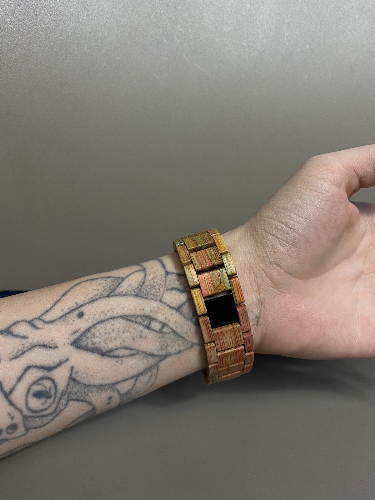 Vintage RARE❗️Futuristic VTG Bewell wooden wristwatch Size ONE SIZE - 3 Thumbnail