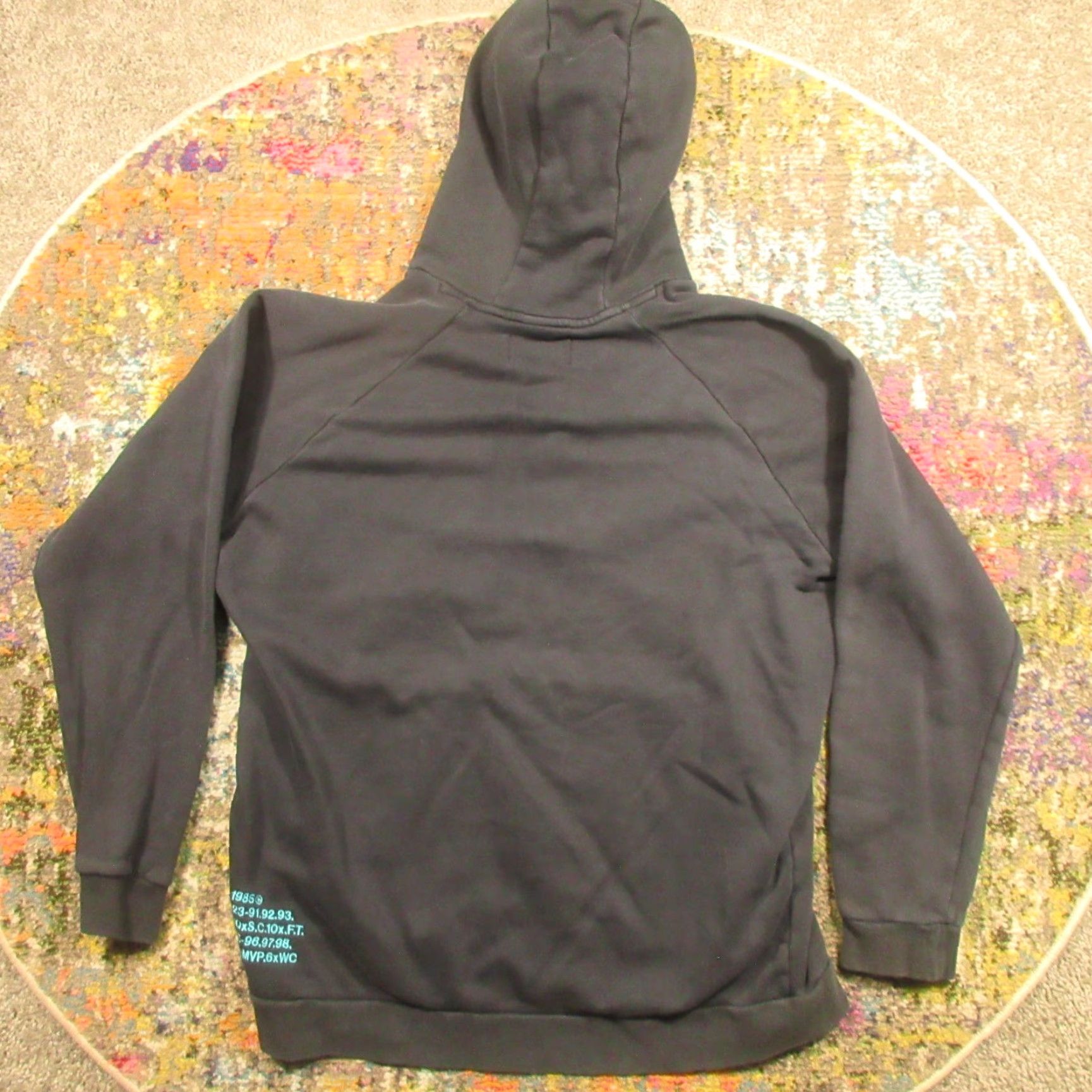 Jordan Brand VINTAGE Air Jordan Hoodie Mens XL Black Hooded Sweatshirt Jumpman Graphic Print Zip Closure Pockets Logo Fleece Size US XL / EU 56 / 4 - 2 Thumbnail