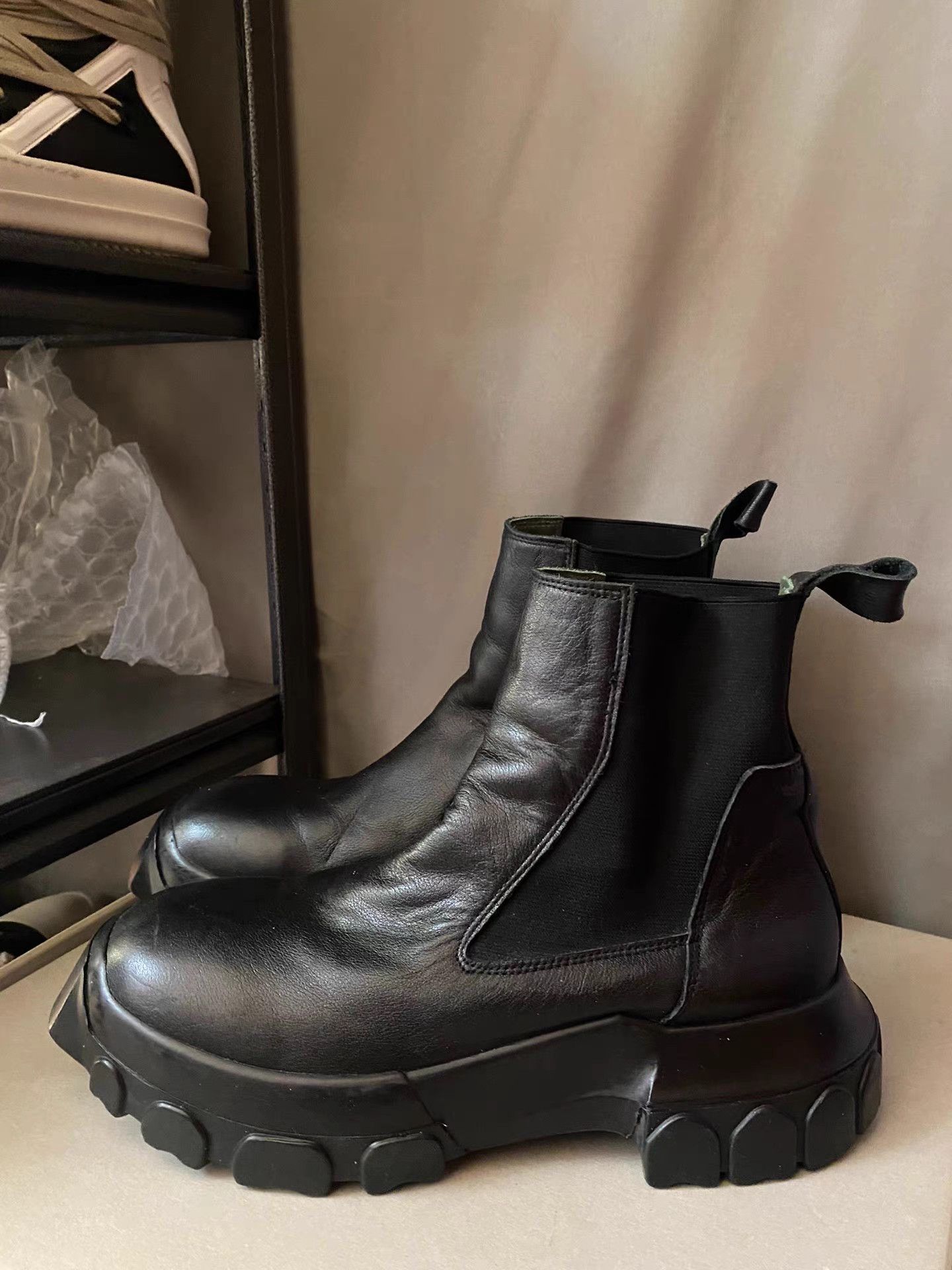 Rick Owens Rick Owens Mainline Octopus Sole Chelsea Boots Size US 9 / EU 42 - 1 Thumbnail
