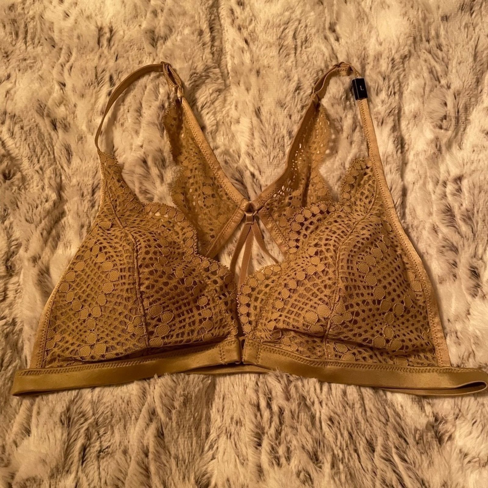Victoria's Secret Victoria’s Secret Bralette Scalloped Lace VS Bralette Olive Size ONE SIZE - 4 Thumbnail