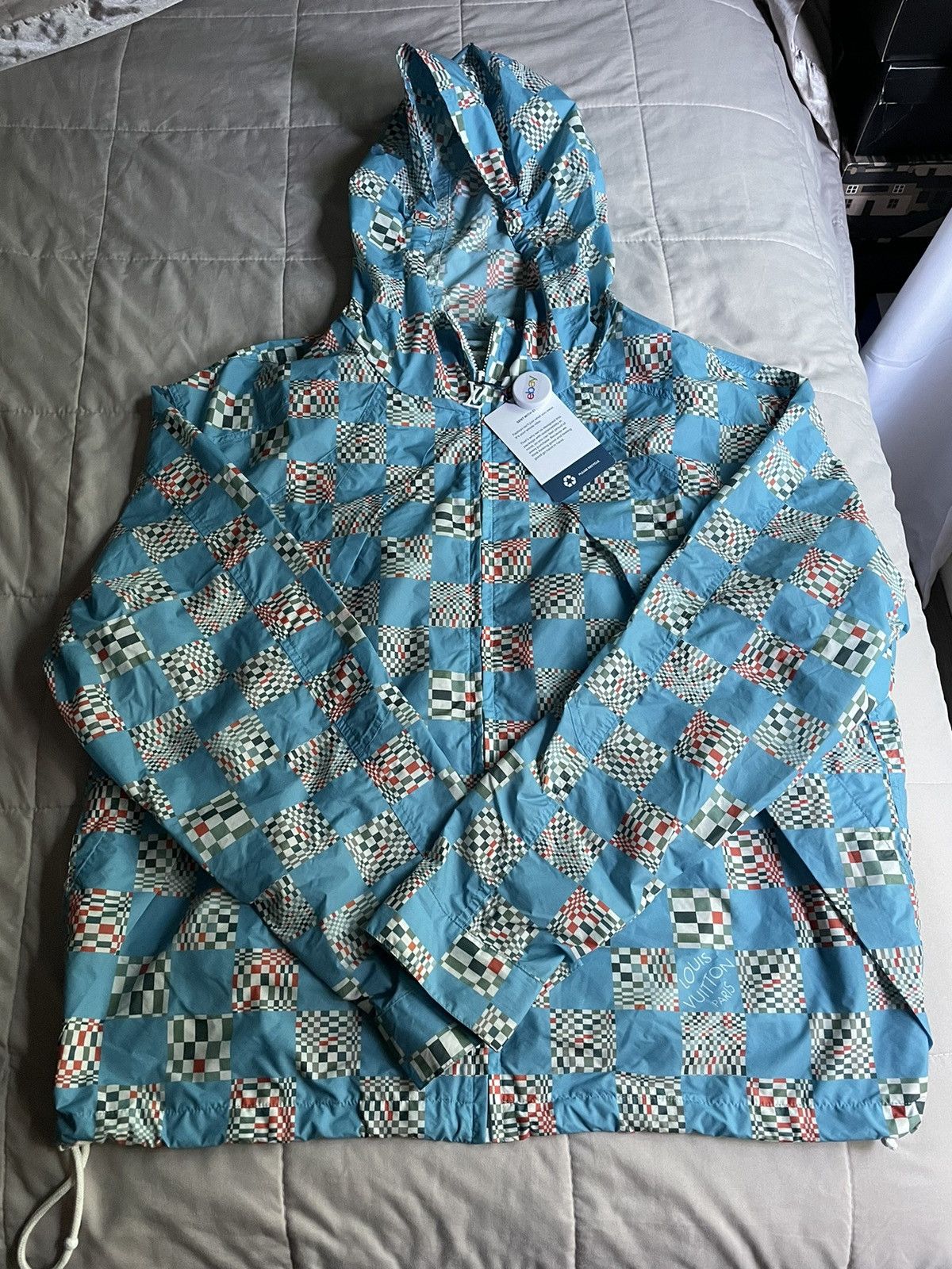 Louis Vuitton Louis Vuitton Distorted Damier Blue Windbreaker Size US M / EU 48-50 / 2 - 1 Thumbnail