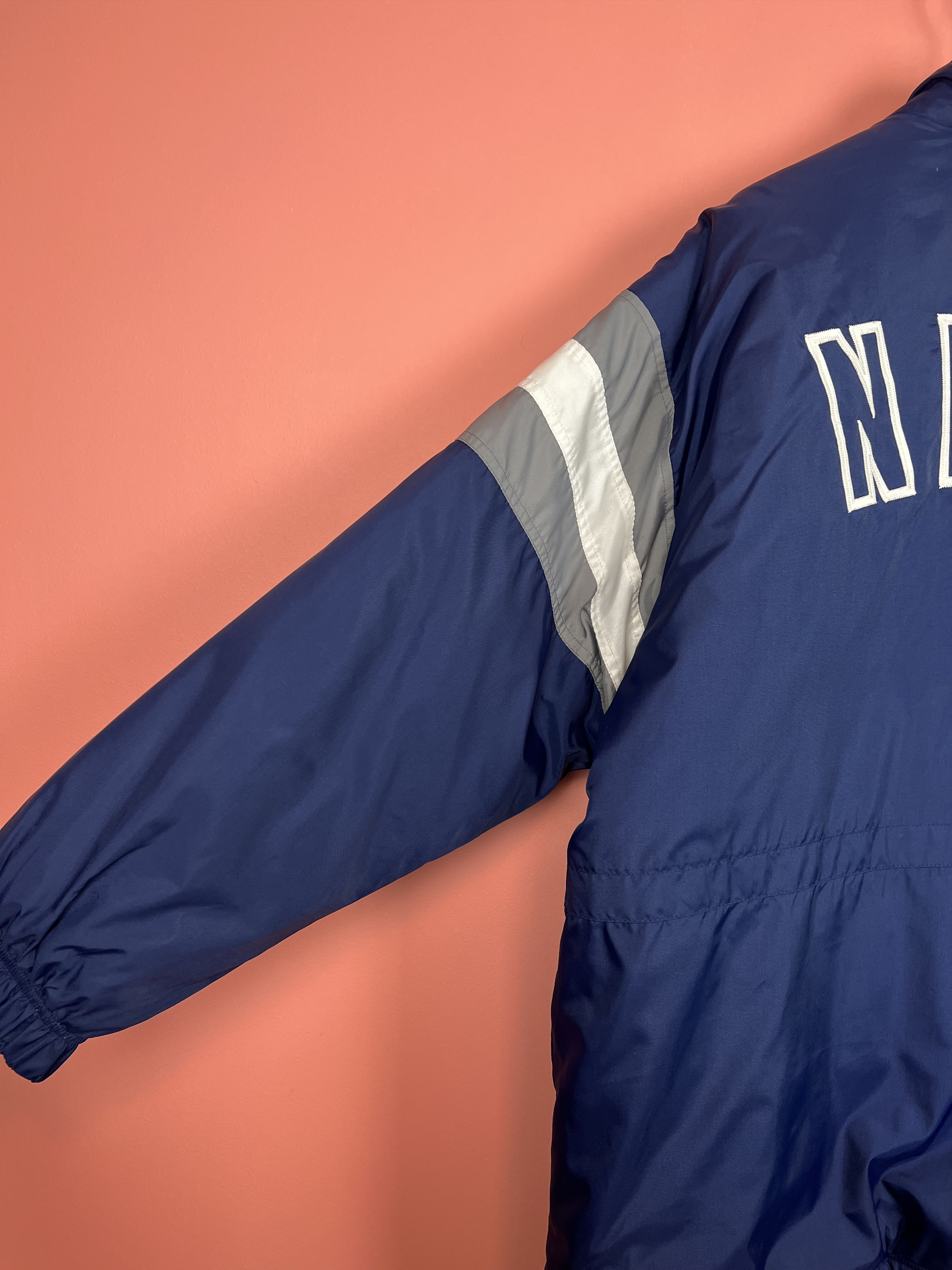 Nike Nike logo vintage rare y2k winter jacket sport Size US XL / EU 56 / 4 - 4 Thumbnail