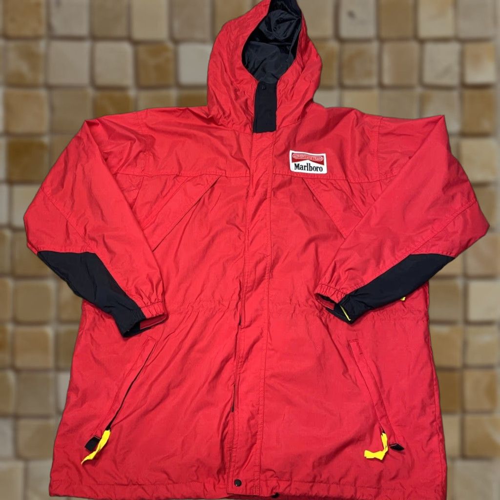 Marlboro VINTAGE Marlboro Red Full Zip Hooded Rain Jacket Size L Mens Size US L / EU 52-54 / 3 - 1 Thumbnail