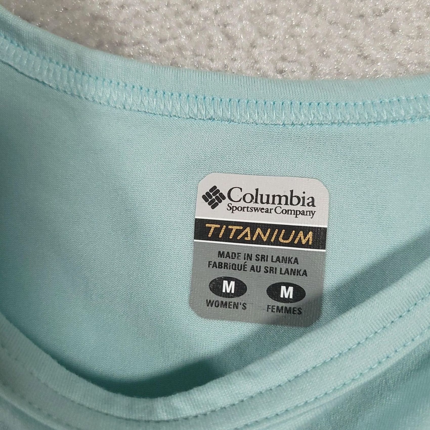 Vintage Columbia Shirt Womens M Light Blue Titanium Tank Top Stretch Nylon Athletic Sleeveless Crew Neck Size M / US 6-8 / IT 42-44 - 7 Thumbnail