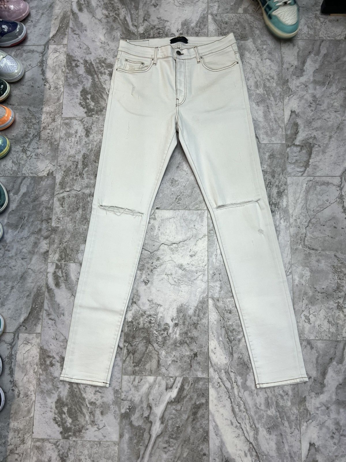 Amiri Amiri White Ripped Jeans Size US 34 / EU 50 - 1 Thumbnail