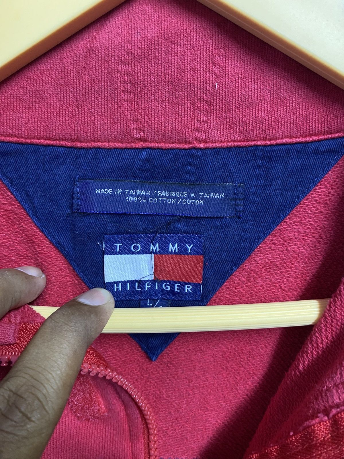 Tommy Hilfiger Vintage Tommy Hilfiger big logo half zipper polo sweatshirt Size US XL / EU 56 / 4 - 6 Thumbnail