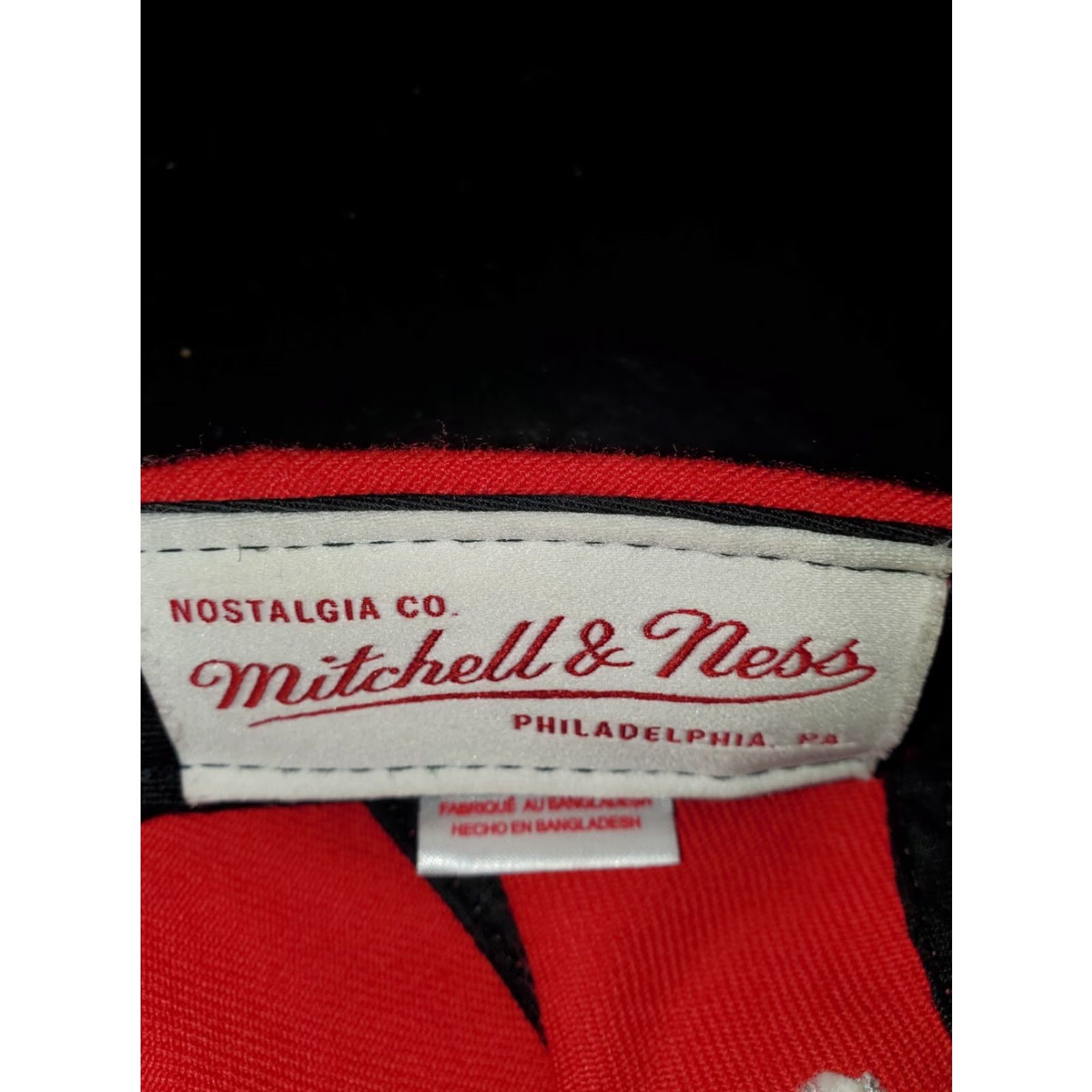 Mitchell & Ness Mitchell & Ness Chicago Bulls Snapback Hat/Cap Red with White/Black Logo Men Adjustable Wool Blend Cap Size ONE SIZE - 6 Thumbnail