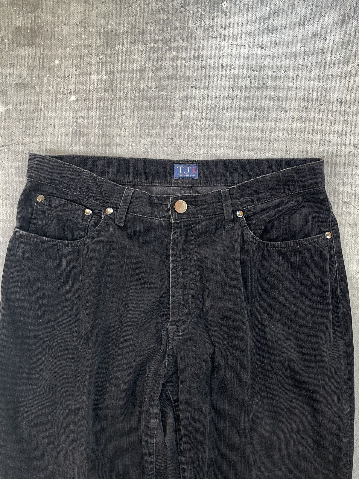 Trussardi × Vintage Trussardi Jens High Waist Straight Fit Black Jeans corduroy Size US 33 - 7 Thumbnail