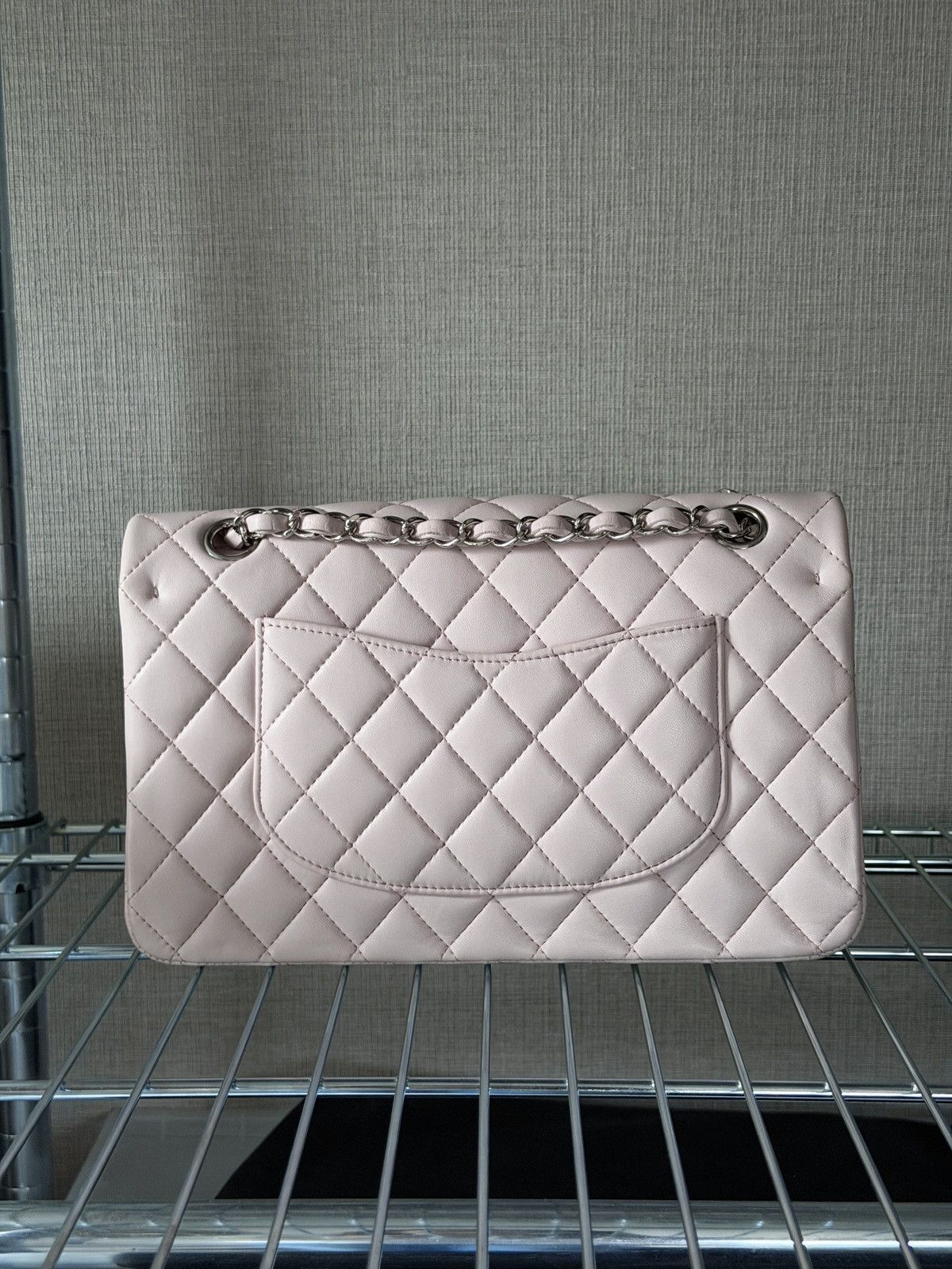 Chanel Chanel Lambskin Classic Flap Medium Handbag Size ONE SIZE - 4 Thumbnail