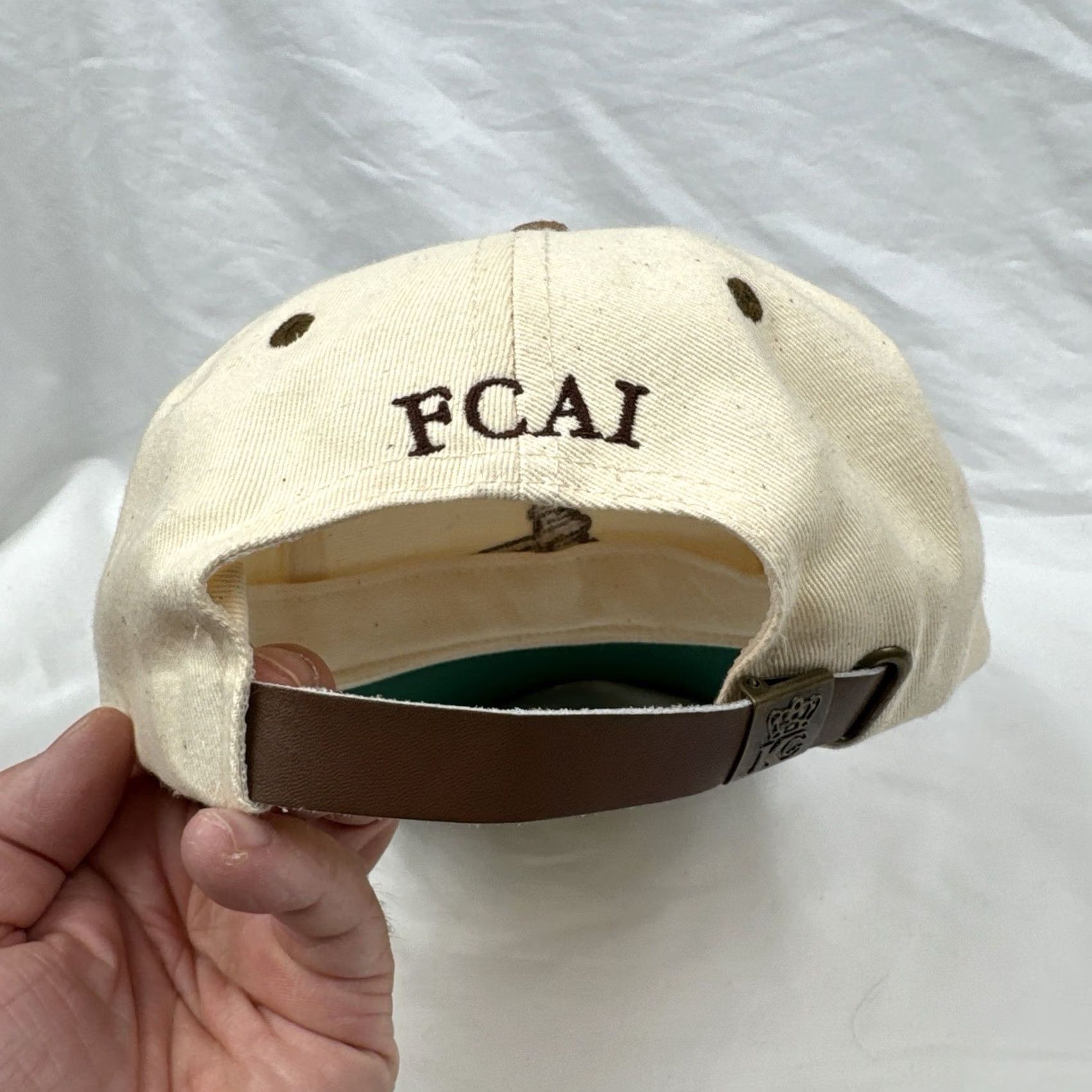 Vintage VINTAGE KC Strapback Hat Beige Brown Christian Cross Gavel Suede Brim Cap Adult Baseball Classic Sports Outdoor Religion Unisex Mens Womens Size ONE SIZE - 5 Thumbnail