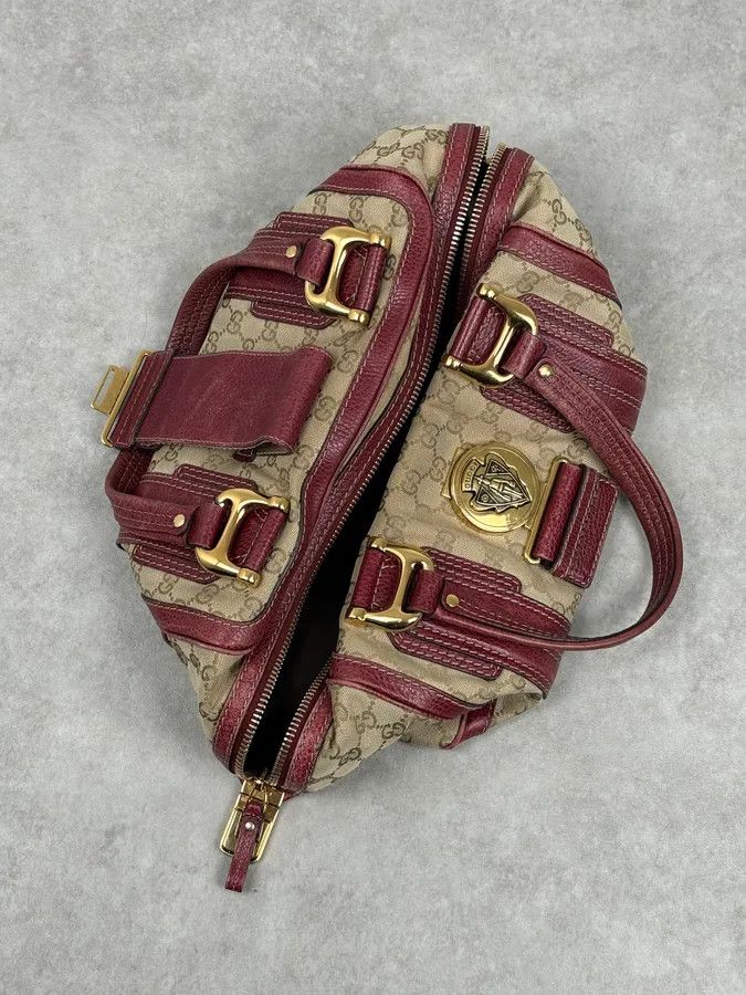 Gucci SS2009 Gucci Red & Beige Monogram Heritage Bag by Frida Giannini Size ONE SIZE - 19 Thumbnail