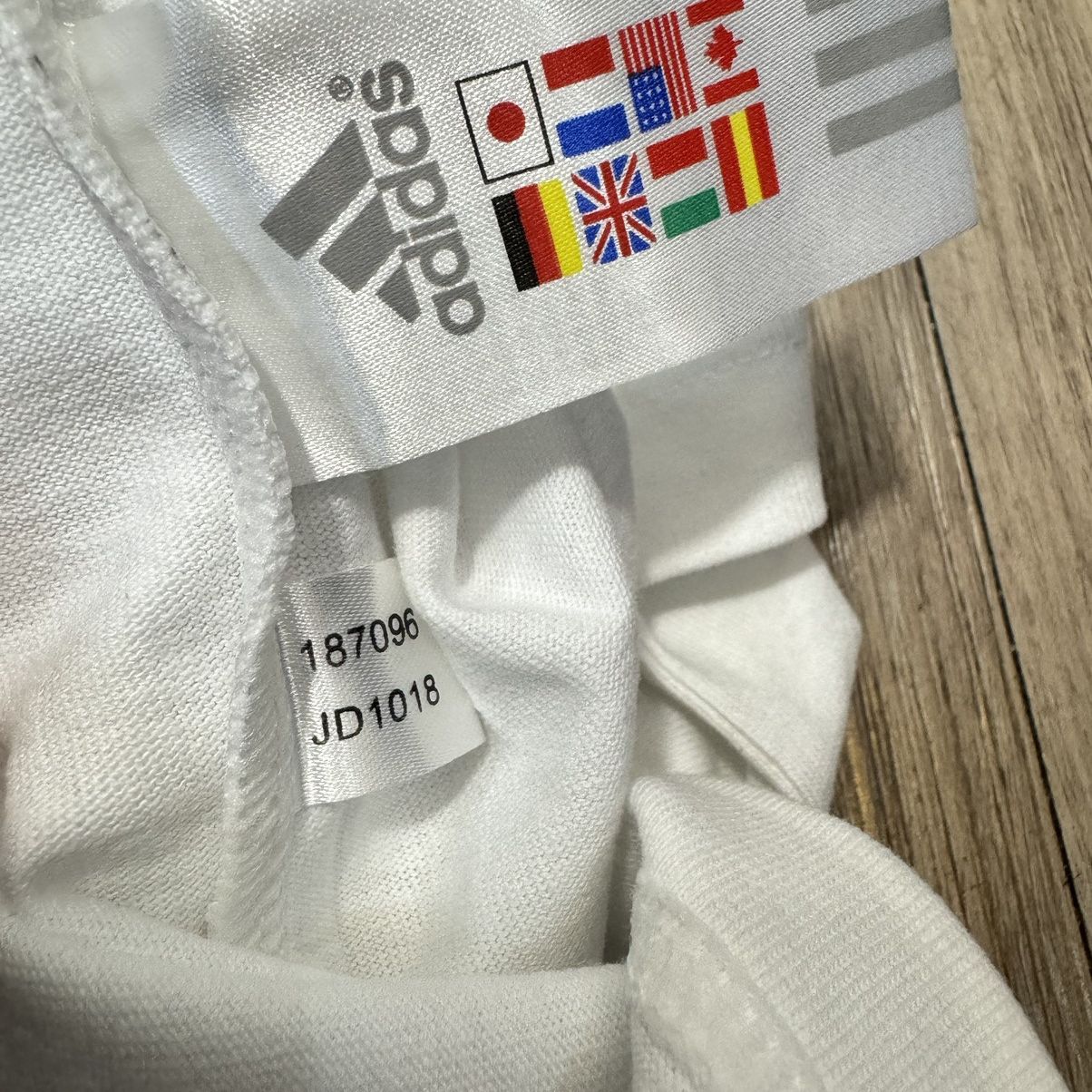 Adidas Japan 2004 vintage tee (bnwt) Size US S / EU 44-46 / 1 - 7 Thumbnail
