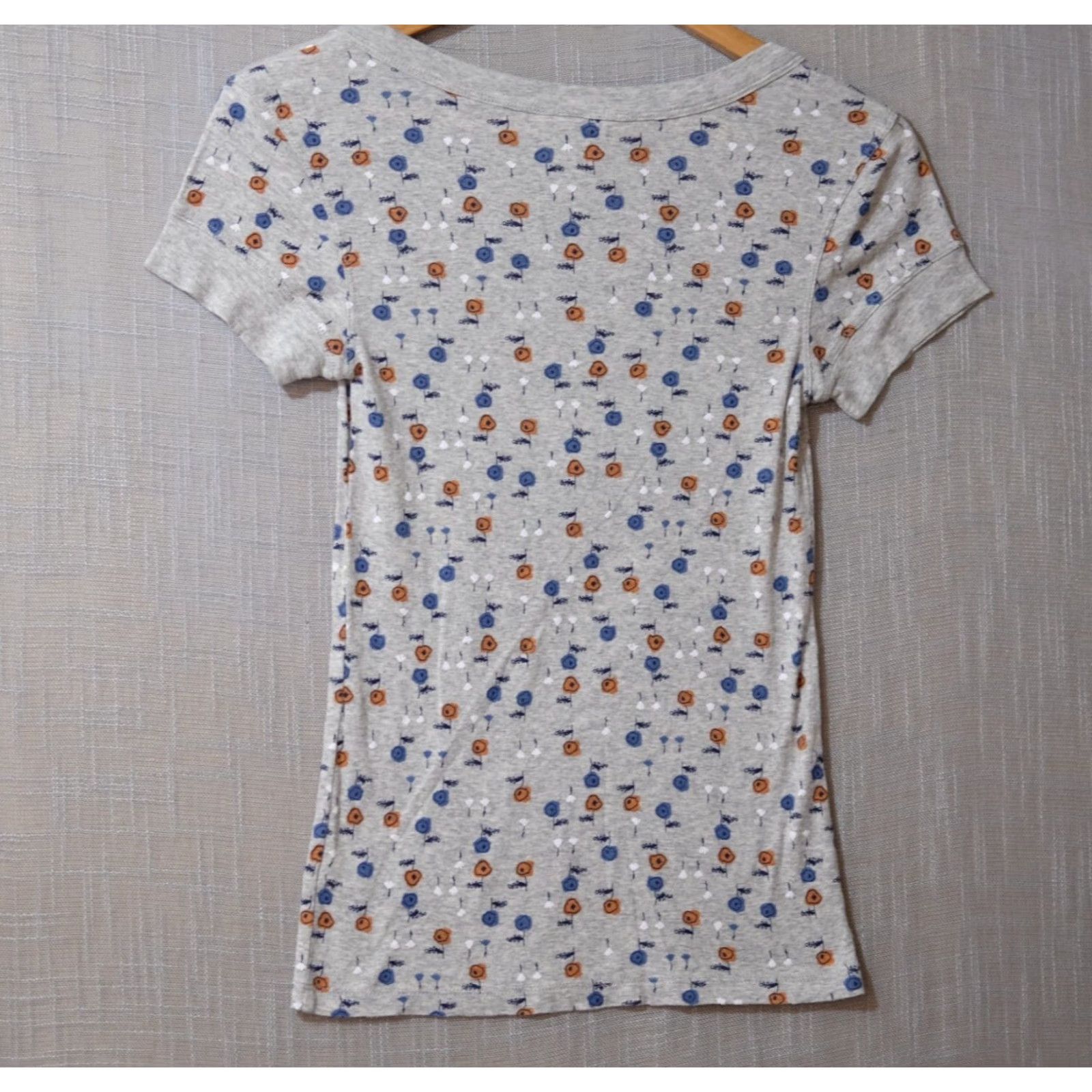 Vintage Arizona Jean Co. Short Sleeve Floral Knit Tee Grey Stretch Women's M #H72-4 Size 32" / US 10 / IT 46 - 5 Thumbnail