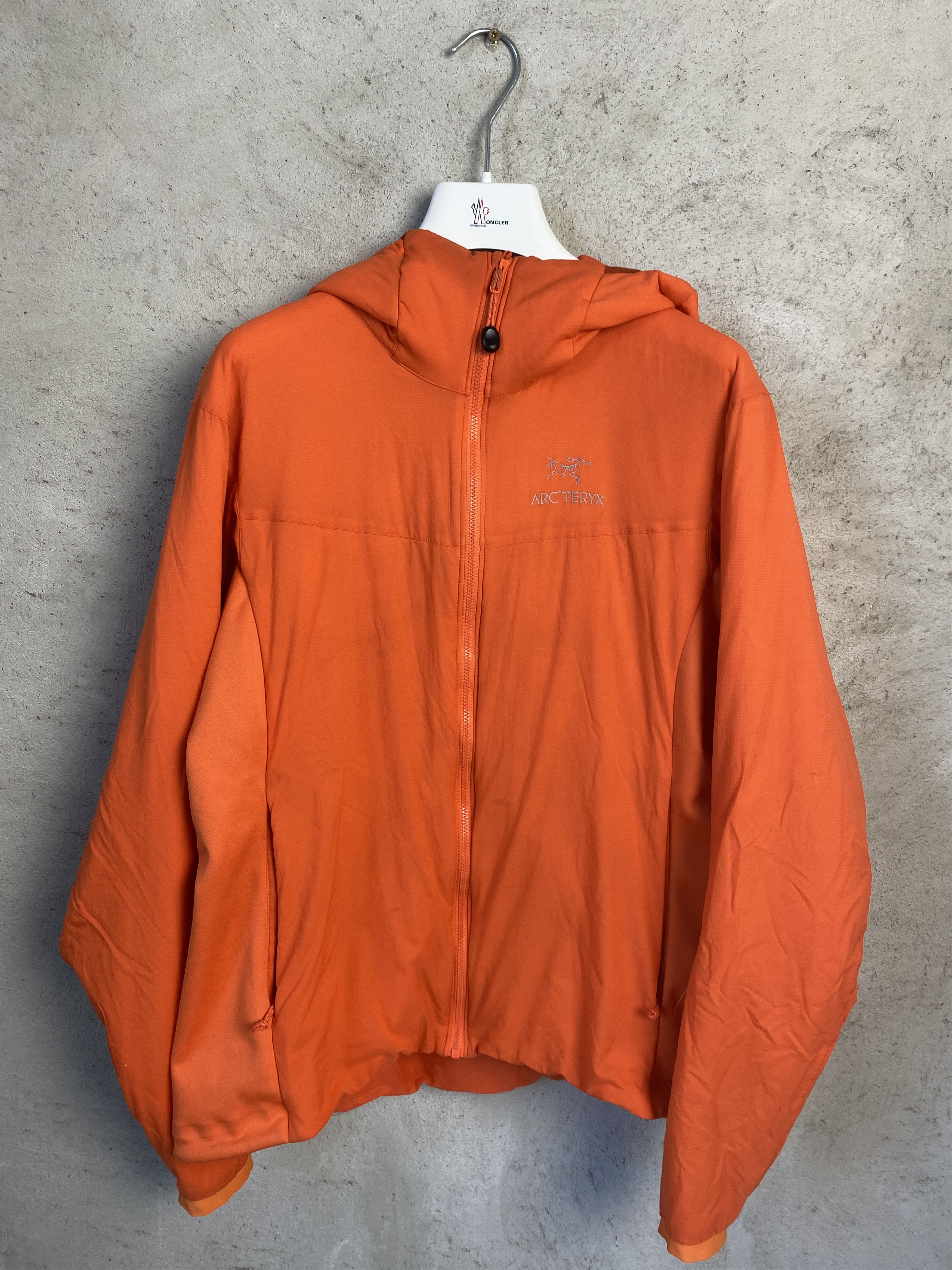 Arc'teryx Arc'teryx Atom LT Hoody Womens jacket gorpcore Size L / US 10 / IT 46 - 2 Thumbnail