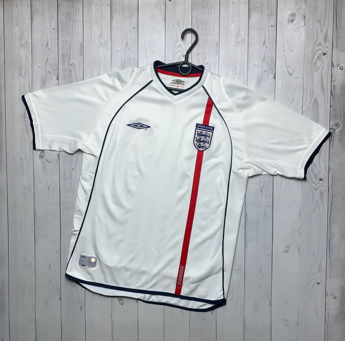 Umbro × Vintage Vintage Umbro England soccer jersey size L logo Size US L / EU 52-54 / 3 - 1 Thumbnail