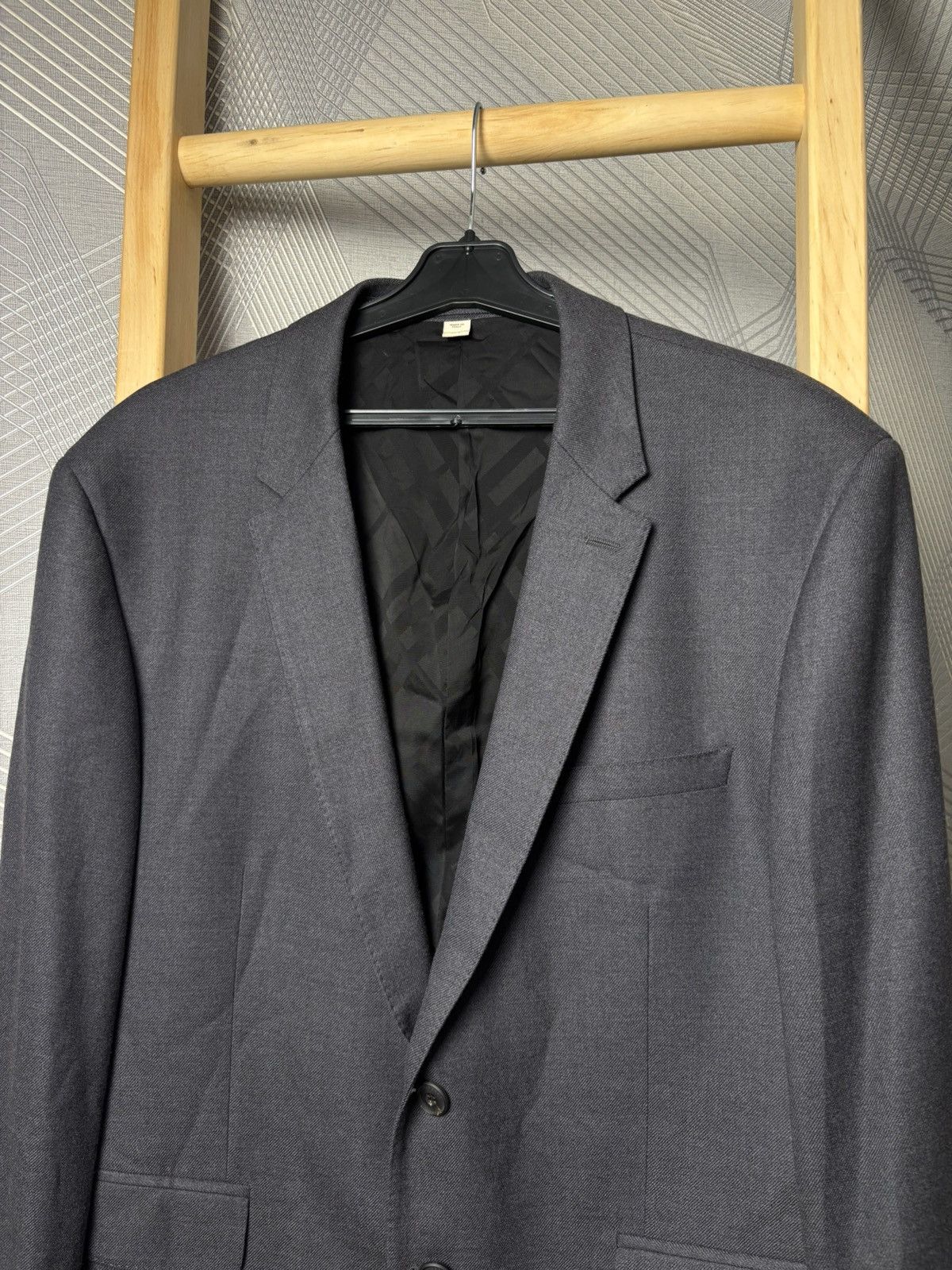 Burberry Burberry London Wool Two Button Blazer Made in Italy Size 46S - 2 Thumbnail