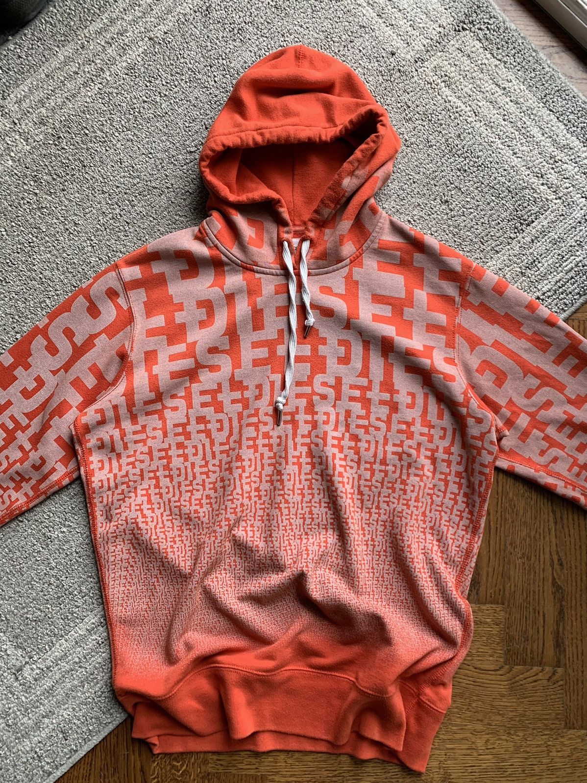 Diesel Diesel Jeans Hoodie Gradient Logo Pullover Y2K 2000s Small Size US S / EU 44-46 / 1 - 2 Thumbnail