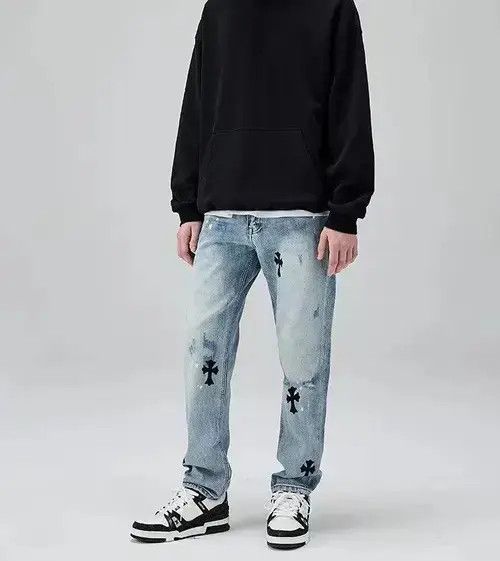 Japanese Brand High Street Washed Distressed Cross Print Straight Leg Jeans Size US 32 / EU 48 - 3 Thumbnail