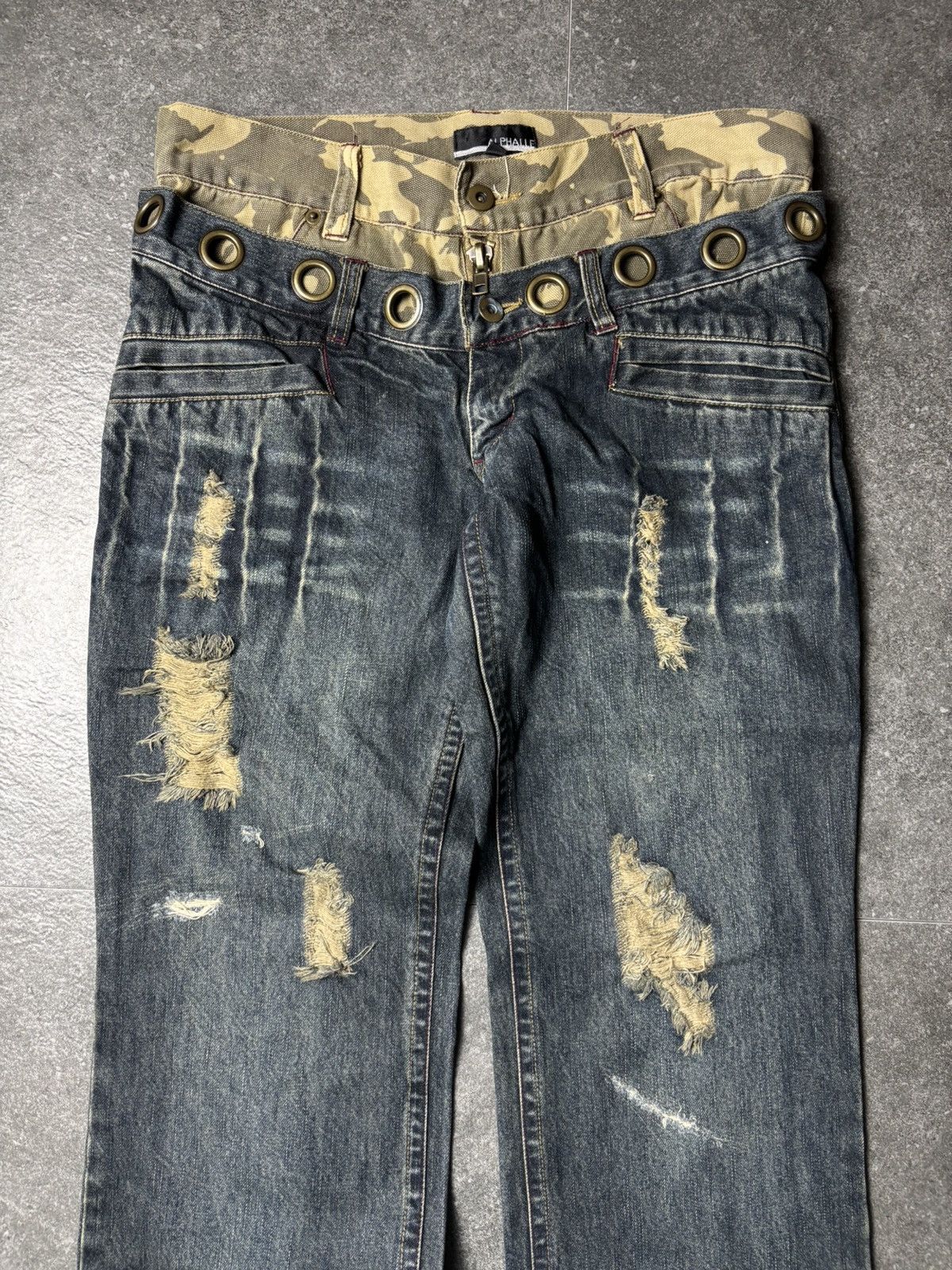 Japanese Brand 2000s Aphalle Double Waist Hybrid Camo Mudwash Jeans Size US 31 - 3 Thumbnail