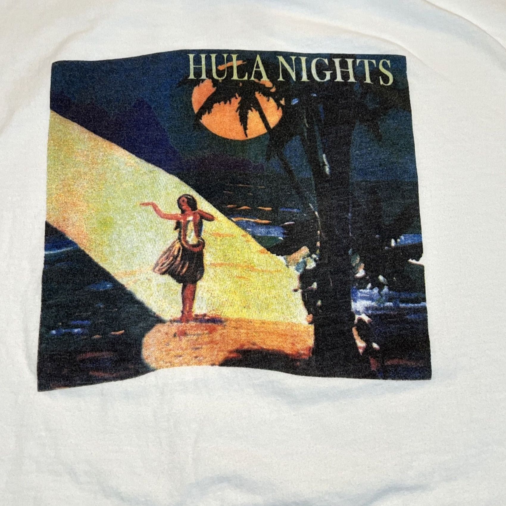 Hanes VINTAGE Hula Nights T Shirt Men’s 2XL HULA Nights White Graphic Size US XXL / EU 58 / 5 - 2 Thumbnail