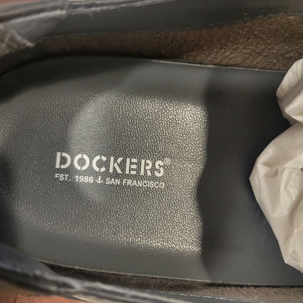 Dockers Dockers Proposal Genuine Leather Loafer. Size 10.5. NIB Size US 10.5 / EU 43-44 - 10 Thumbnail