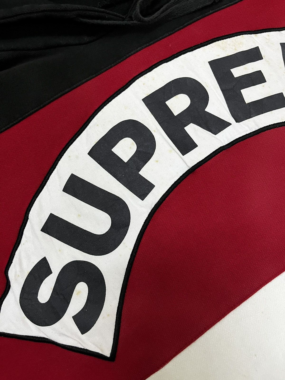 Supreme Vintage Supreme 2005 Raising Hell Size US L / EU 52-54 / 3 - 7 Thumbnail