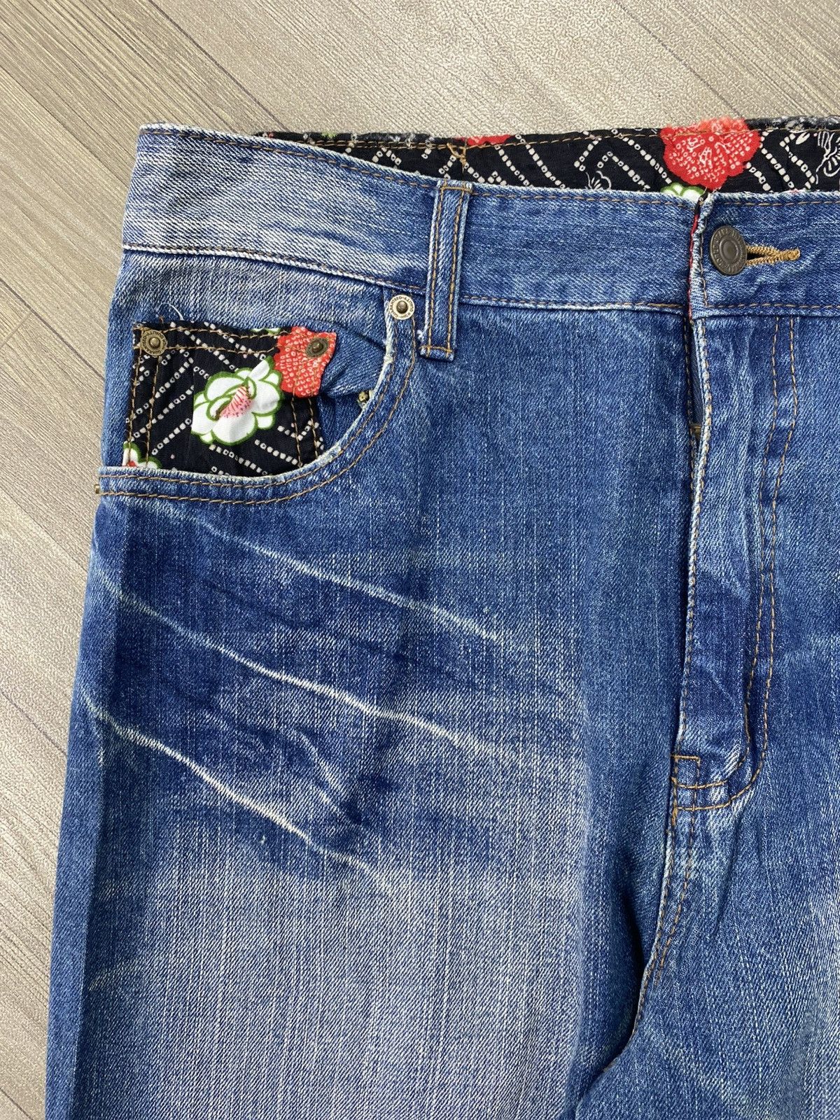 Karakuri Tamashii Dominate Karakuri Tamashii Koi Flowers Embroidery Jeans Y2K Size US 30 / EU 46 - 5 Thumbnail