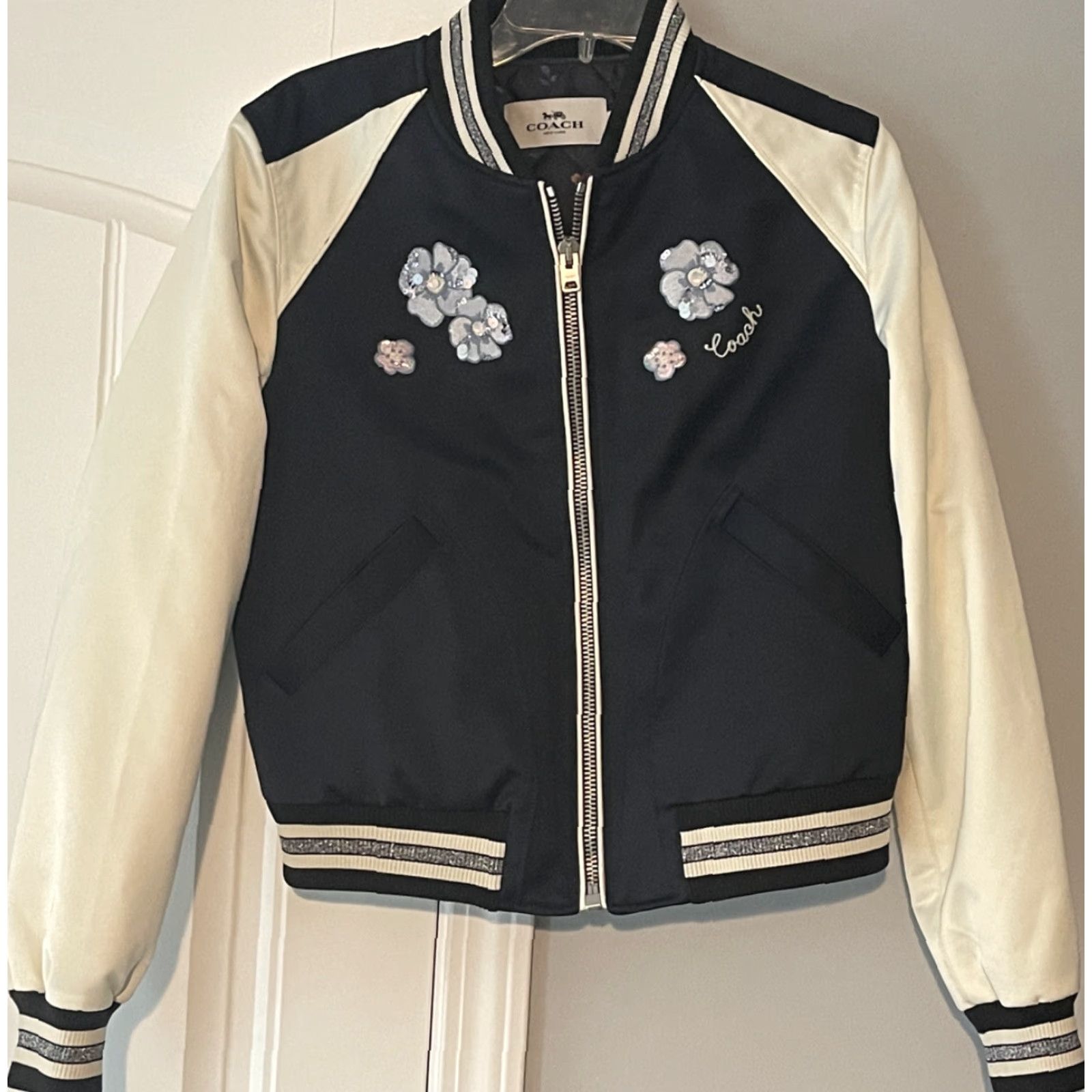 Coach Coach Bomber Jacket Women's Cropped Embroidered Floral Navy Blue M Size M / US 6-8 / IT 42-44 - 2 Thumbnail
