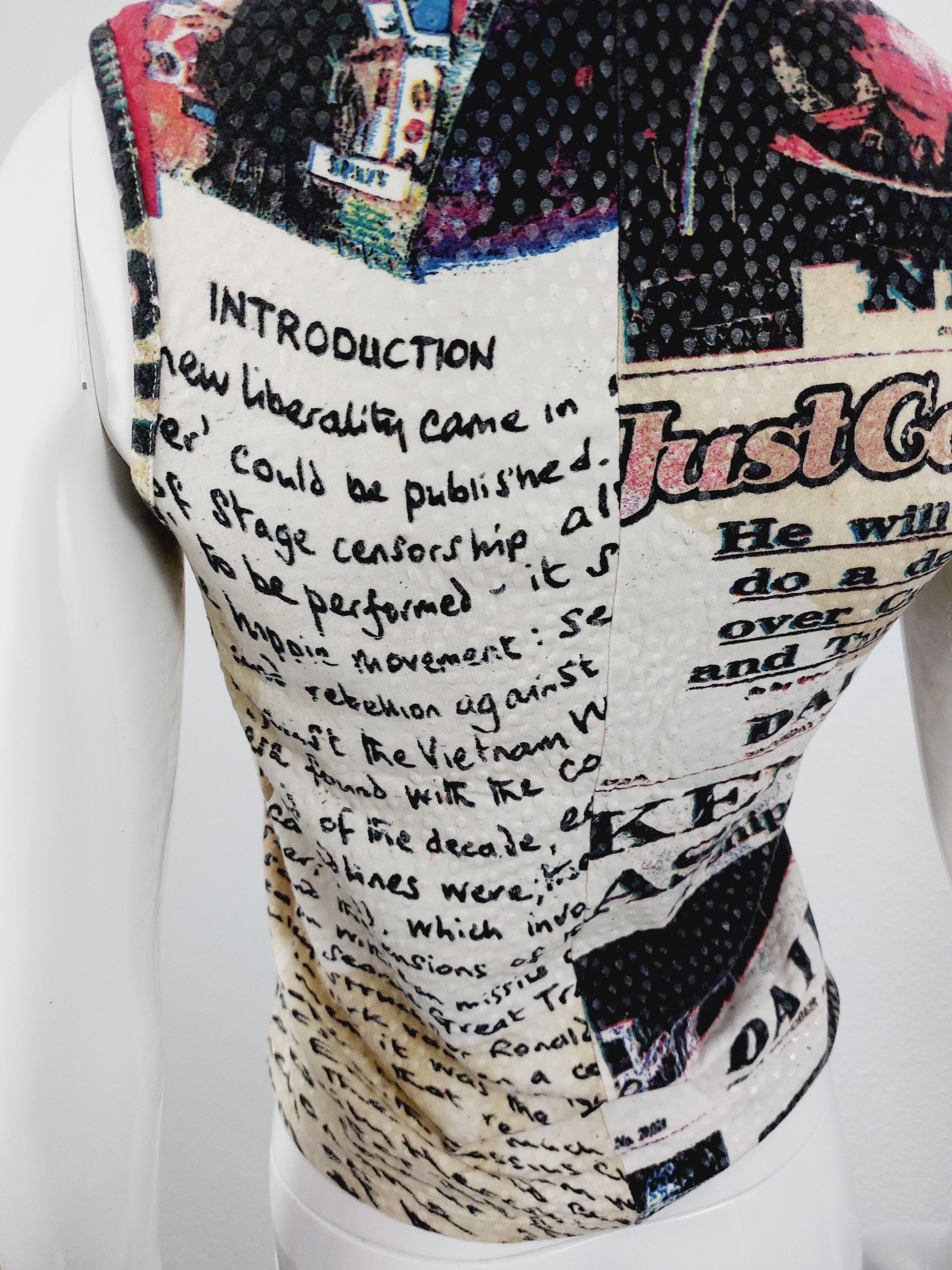 Roberto Cavalli Roberto Cavalli Newspaper Gazette Galliano Stamp Top Size S / US 4 / IT 40 - 11 Thumbnail