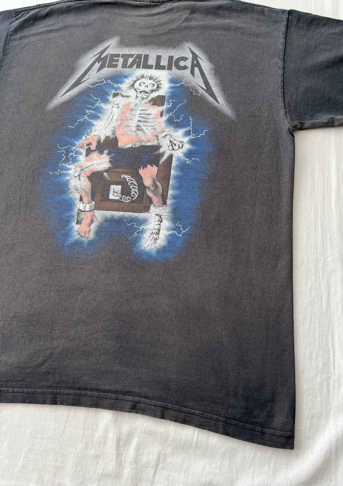 Band Tees Vintage 2000s Metallica Kill 'Em All Lightning 1994 Reprint Size US M / EU 48-50 / 2 - 18 Thumbnail