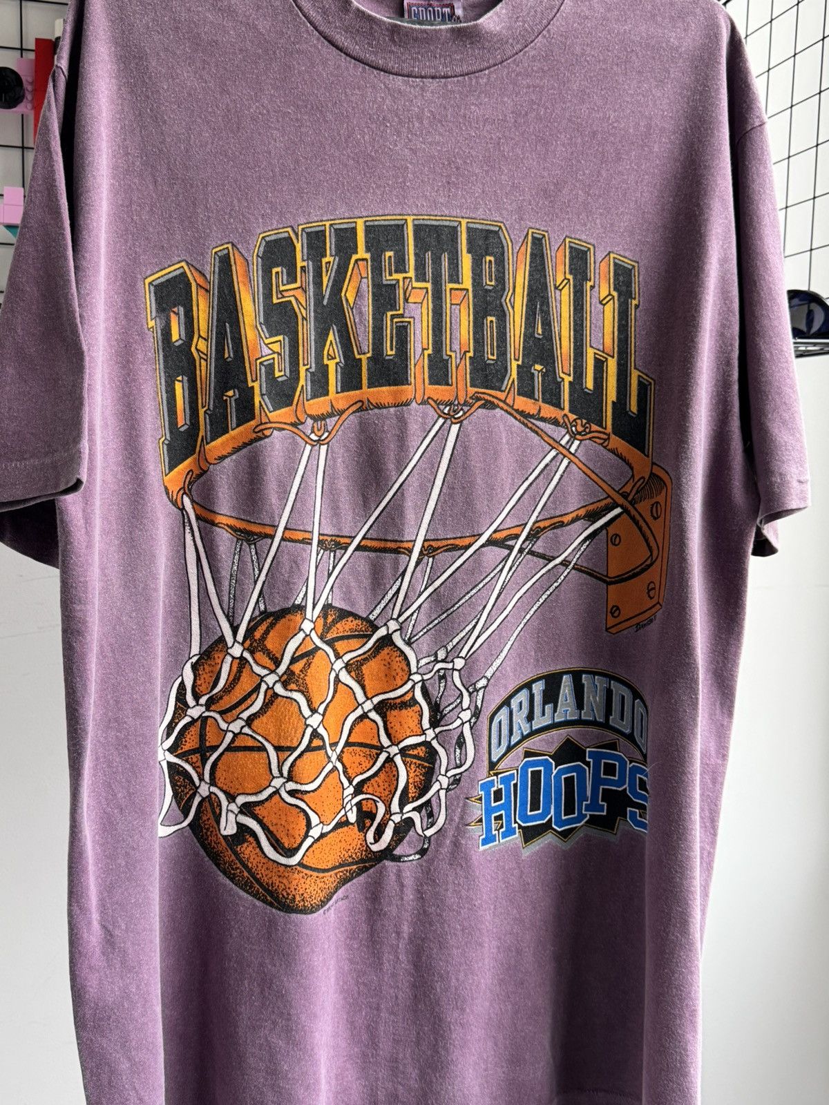 NBA Vintage 1993 Basketball Orlando Hoops T-shirt Size US XL / EU 56 / 4 - 2 Thumbnail