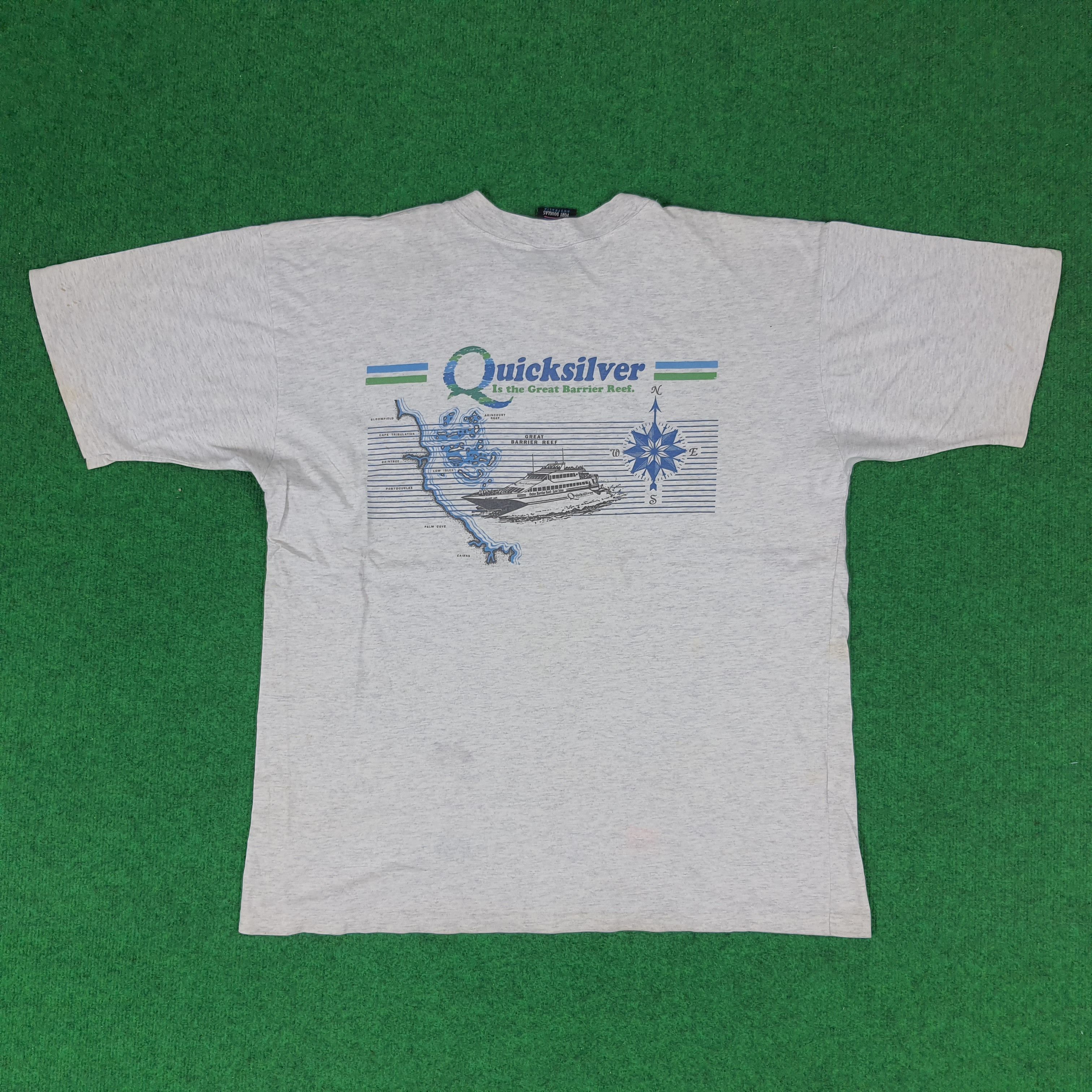 Vintage Quicksilver Surf Port Douglas Australia Tshirt