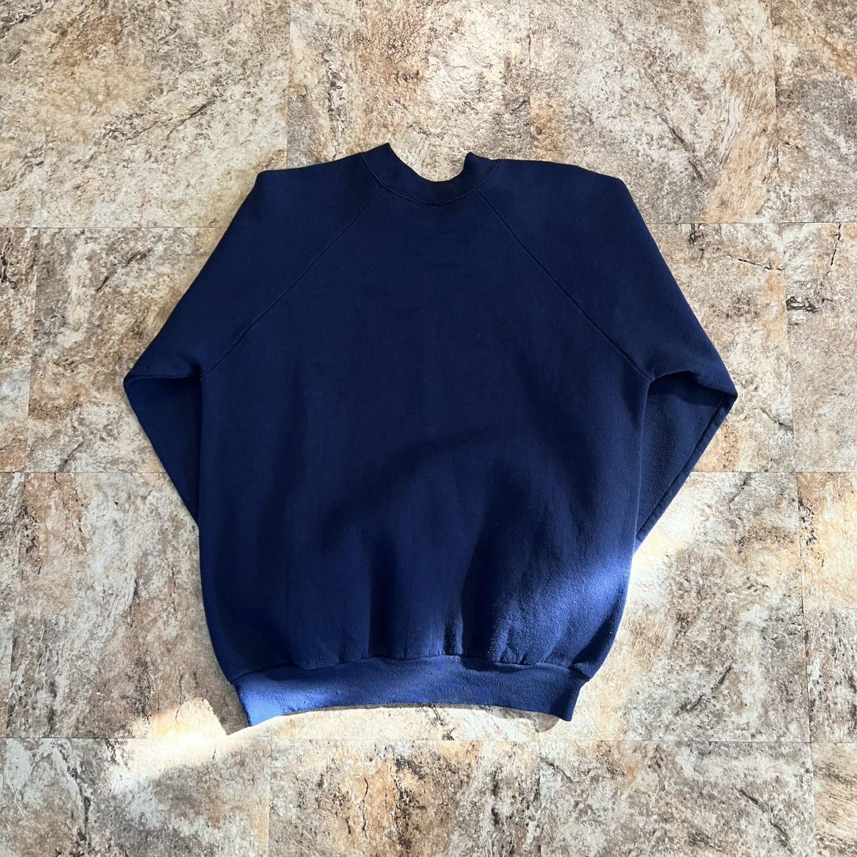 Vintage Vintage Crewneck Size US S / EU 44-46 / 1 - 2 Thumbnail