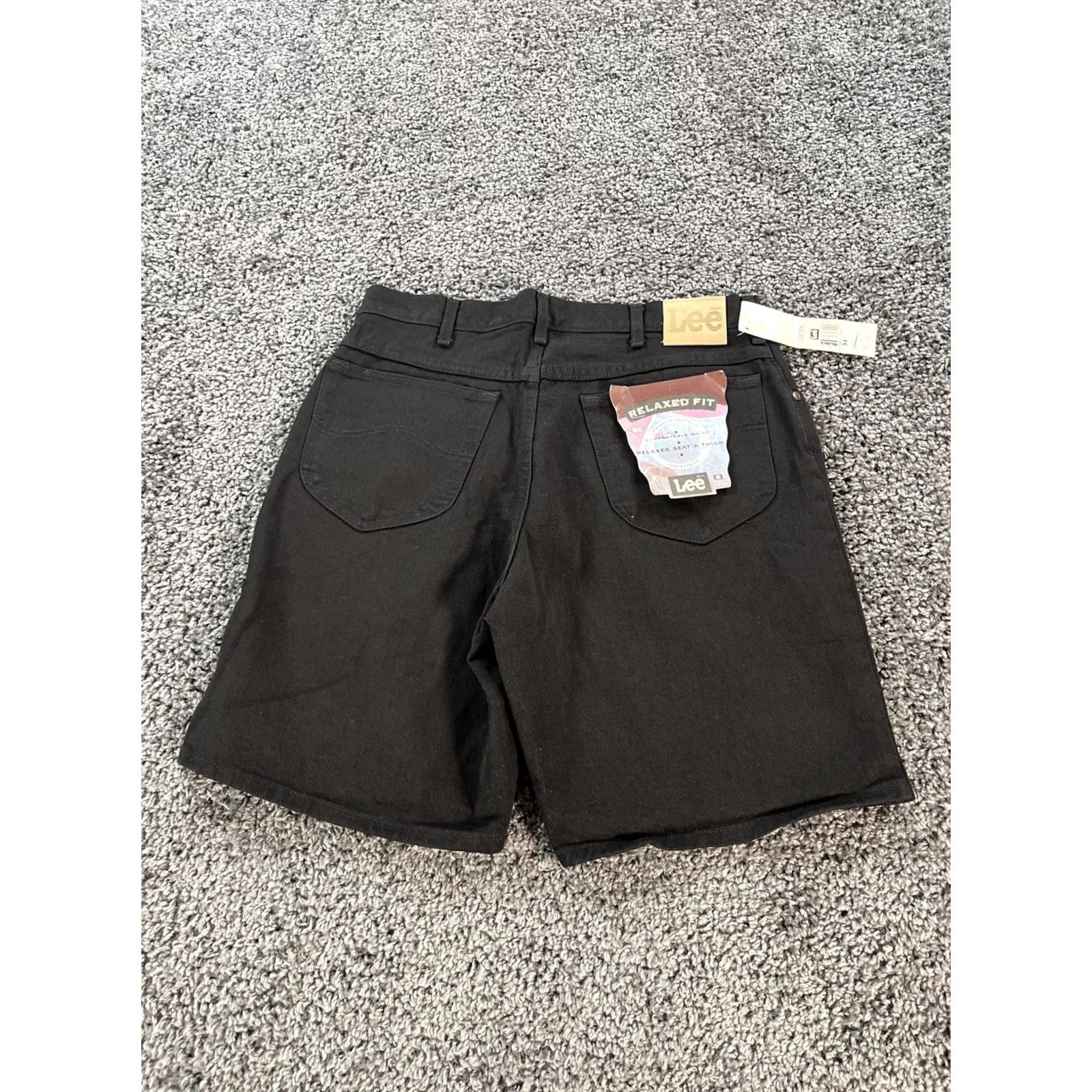 Lee VINTAGE Lee Denim Shorts Mens 34 Black Relaxed 90s NWT Deadstock Shorts Mens 34 Black 90s Lee Denim Shorts Mens 34 Black Relaxed 90s Deadstock Size US 34 / EU 50 - 2 Thumbnail