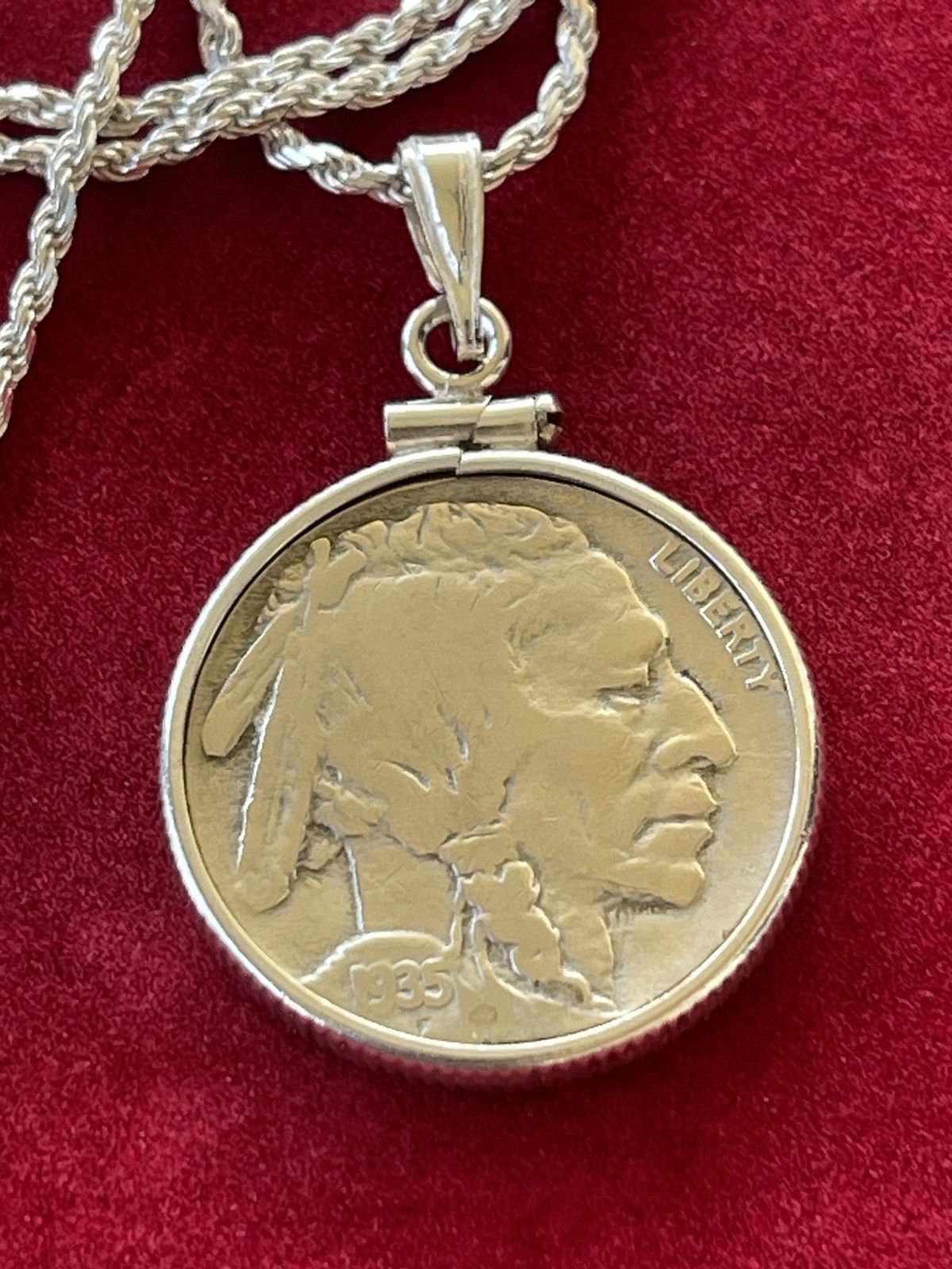 Designer × Vintage Vintage buffalo nickel coin pendant necklace Size ONE SIZE - 1 Thumbnail
