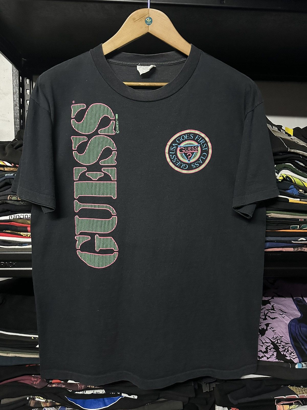 Guess × Vintage Vintage 80s Guess Sun Faded Tee Size US L / EU 52-54 / 3 - 1 Thumbnail