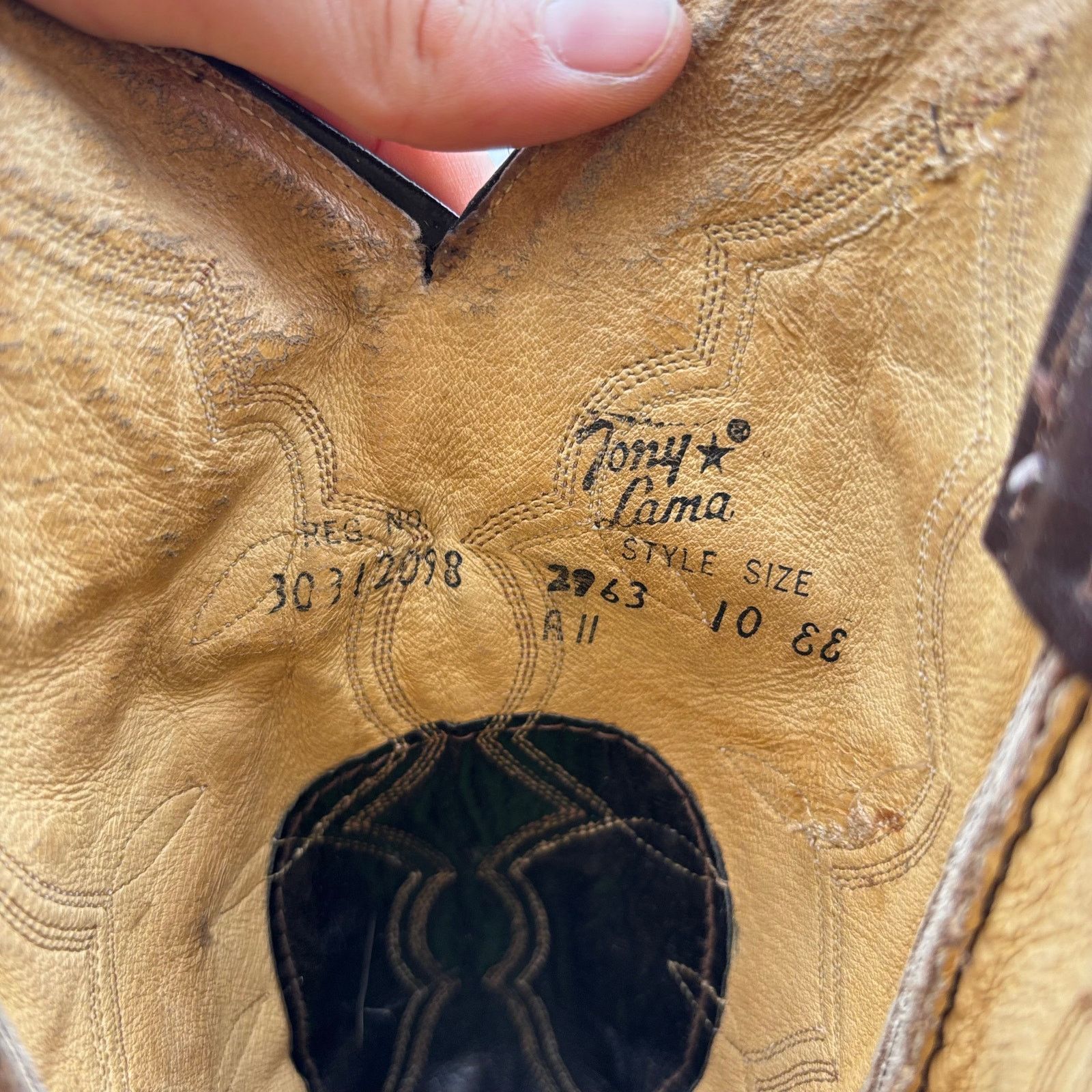 Tony Lama Tony Lama Cowboy Boots Men's 10 EE Wide 2963 Western Size US 10 / EU 43 - 9 Thumbnail