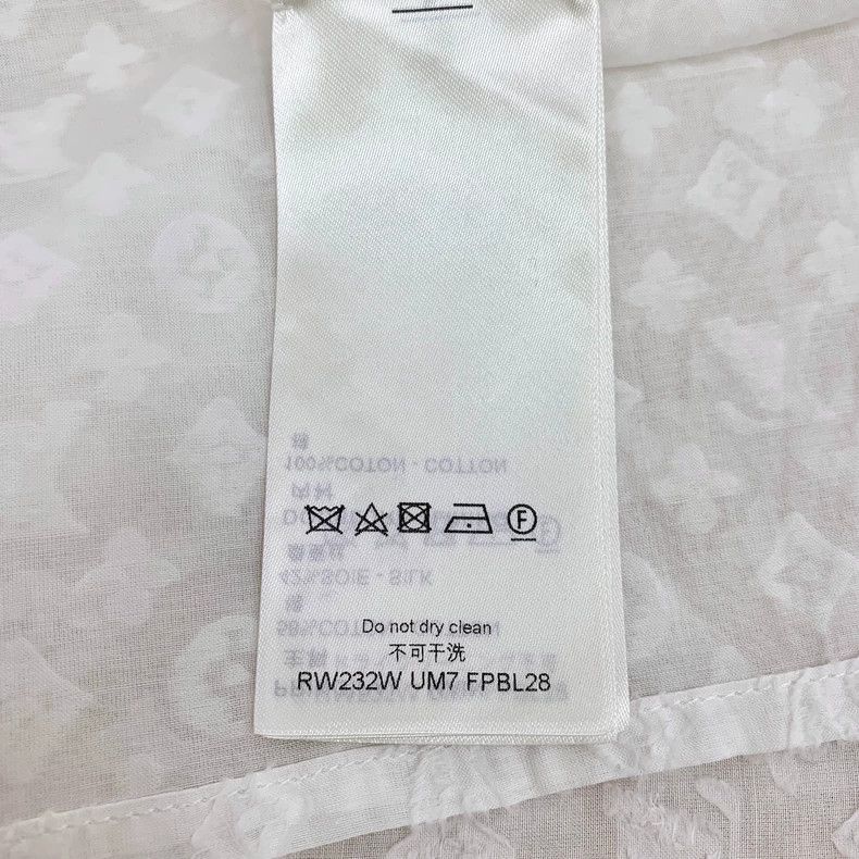 Louis Vuitton Louis Vuitton 23 white logo embossed full-print cotton lap Size XS / US 0-2 / IT 36-38 - 6 Thumbnail
