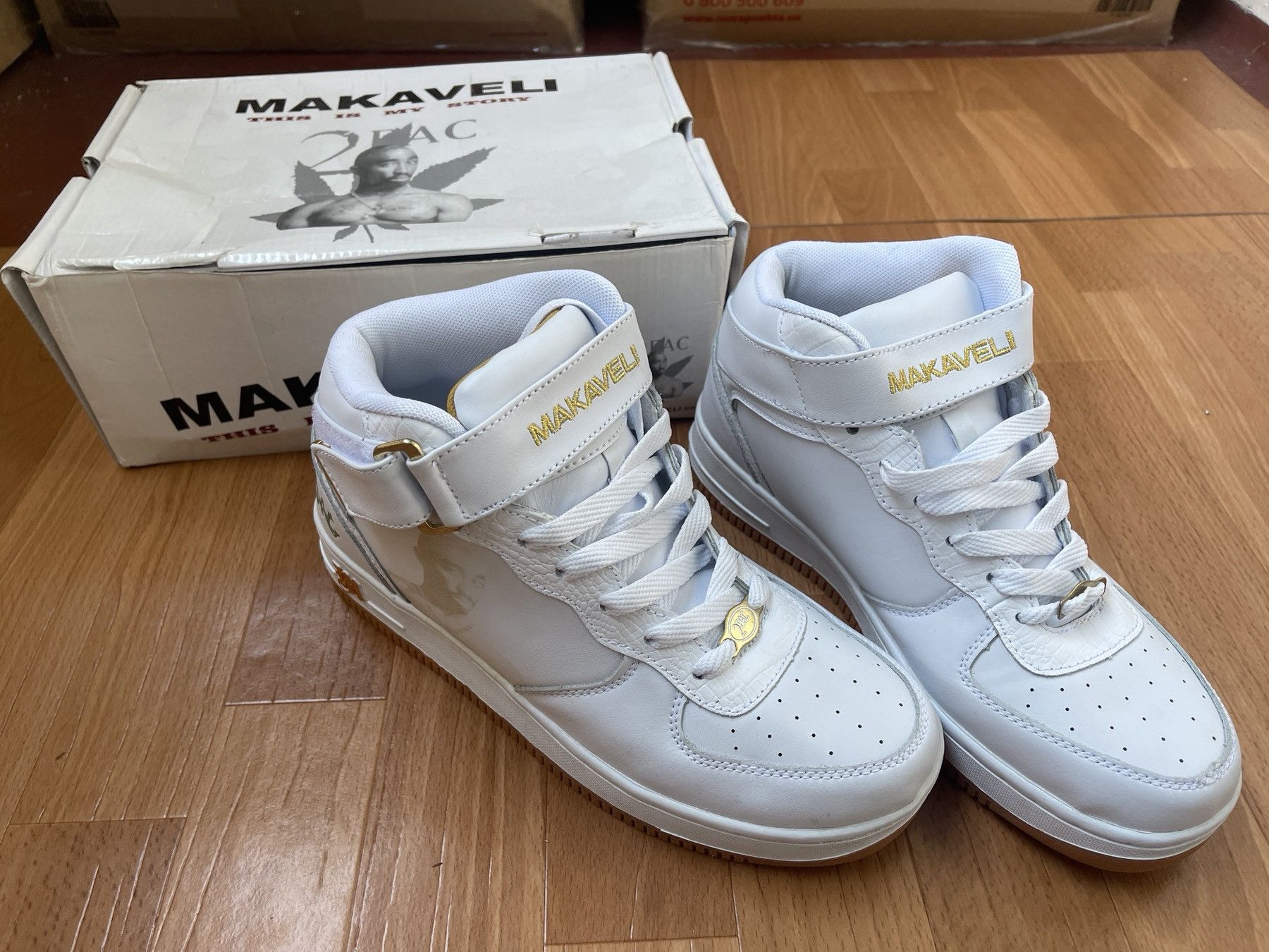 Makaveli MAKAVELI Branded sneakers, 2Pac shoes, Hi Top vintage US 9 Size US 9 / EU 42 - 14 Thumbnail