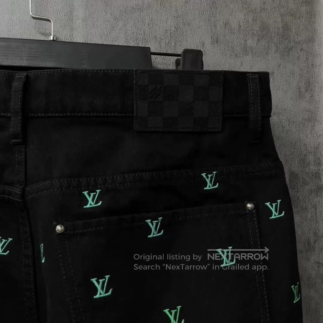 Louis Vuitton latest lv logo embroidered denim pants. Size US 34 / EU 50 - 3 Thumbnail