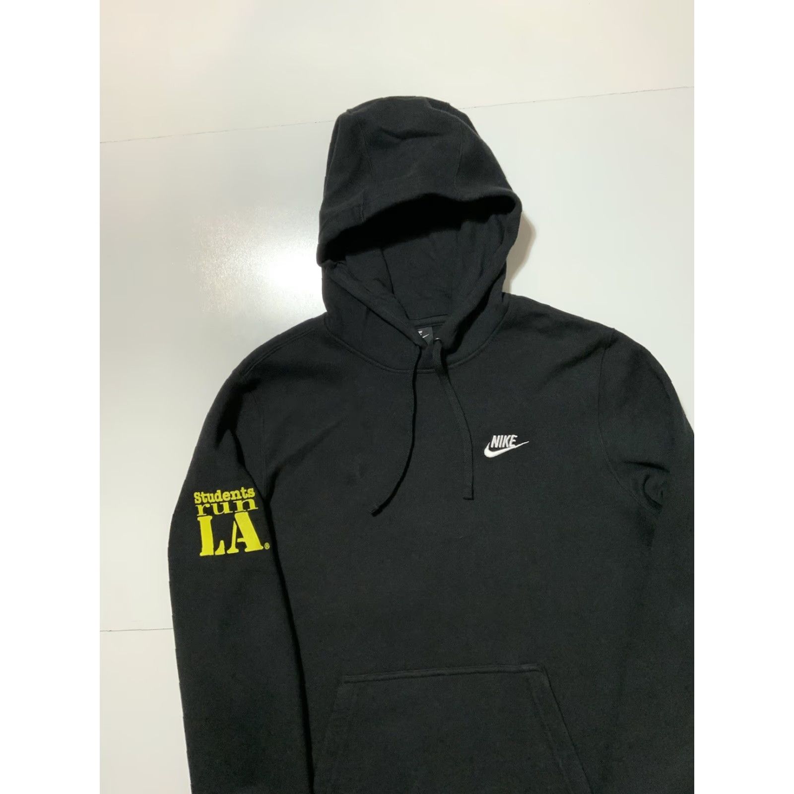Nike Nike Hoodie Black Club Fleece Students Run Los Angeles Marathon Finisher 2019 MD Size US M / EU 48-50 / 2 - 3 Thumbnail
