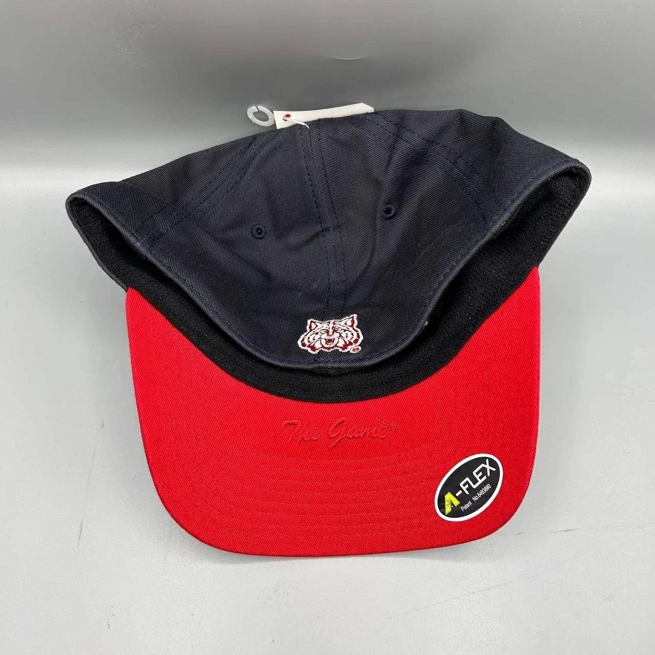 The Game Arkansas Razorbacks Hat Men M-L NCAA The Game Stretch Fitted Size ONE SIZE - 3 Thumbnail