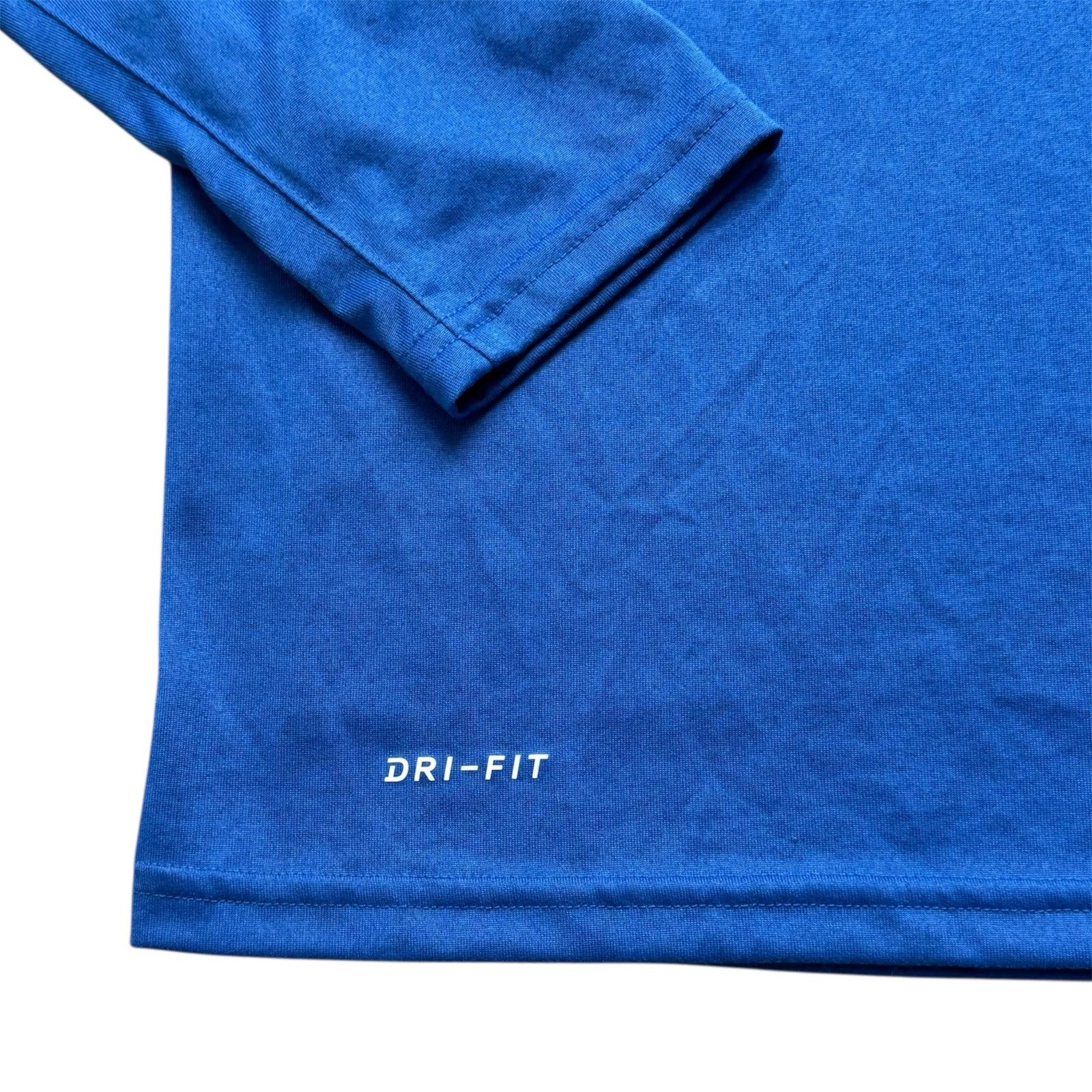 Nike M The NIKE Tee Dri Fit Long Sleeve Solid Royal Blue Shirt Size US M / EU 48-50 / 2 - 3 Thumbnail
