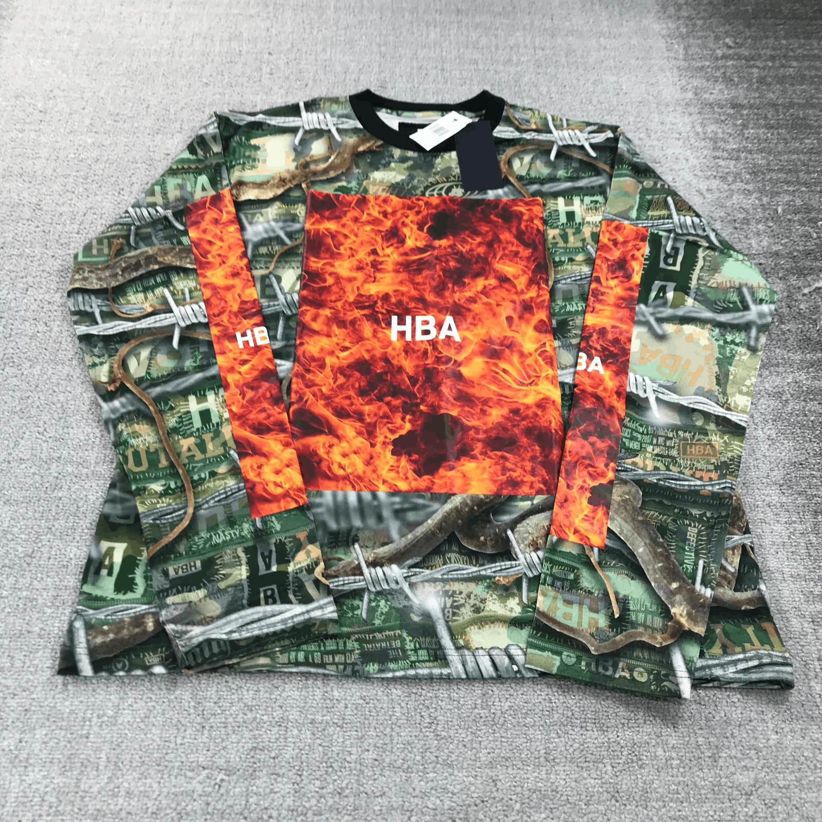 Hood By Air Ablaze Box Camo L/S Crew Neck T-shirt Size US L / EU 52-54 / 3 - 10 Thumbnail