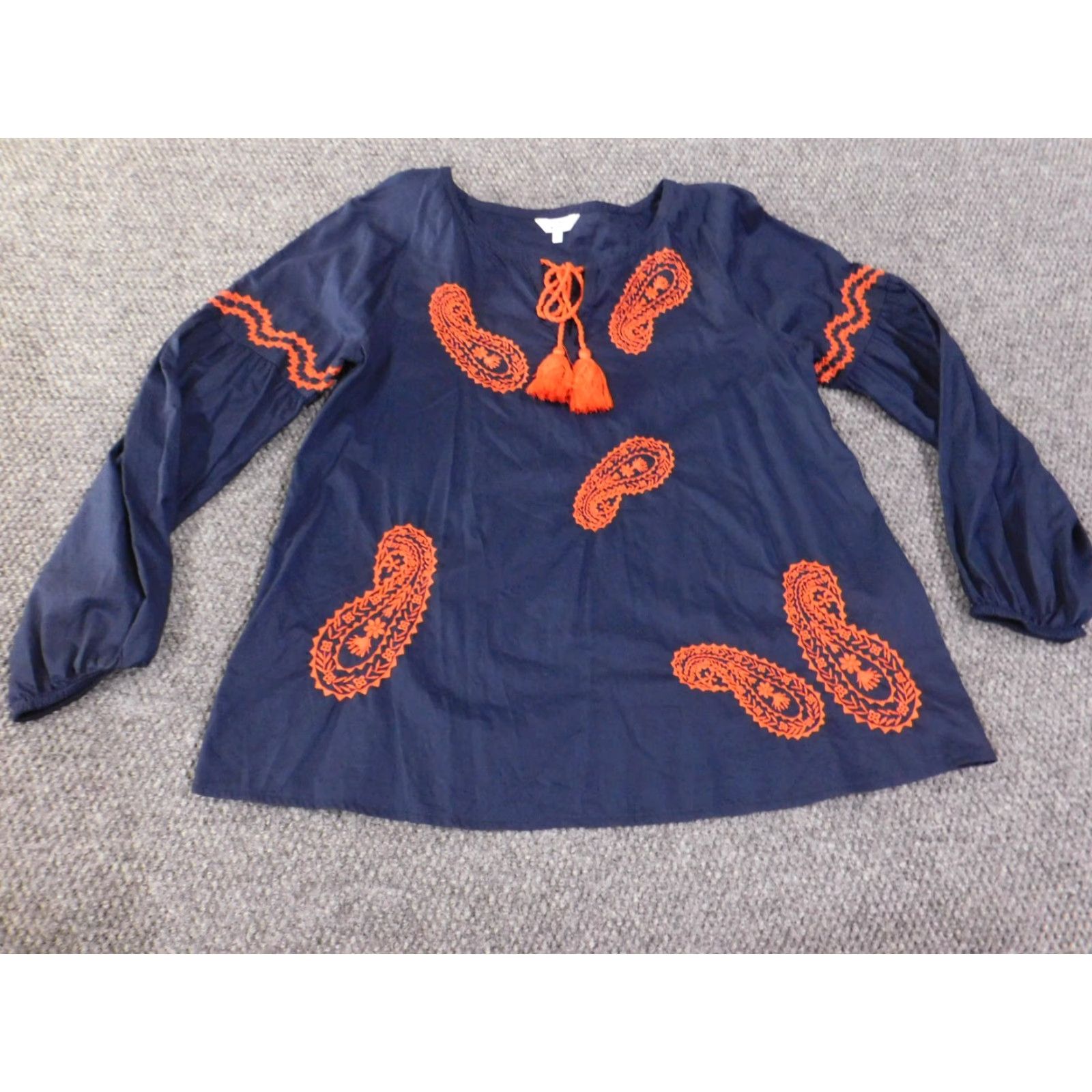 Vintage Crown & Ivy Blouse Shirt Womens Small Blue Geometric Embroidered Round Neck Cotton Polyester Rayon Casual Button Up Size S / US 4 / IT 40 - 2 Thumbnail