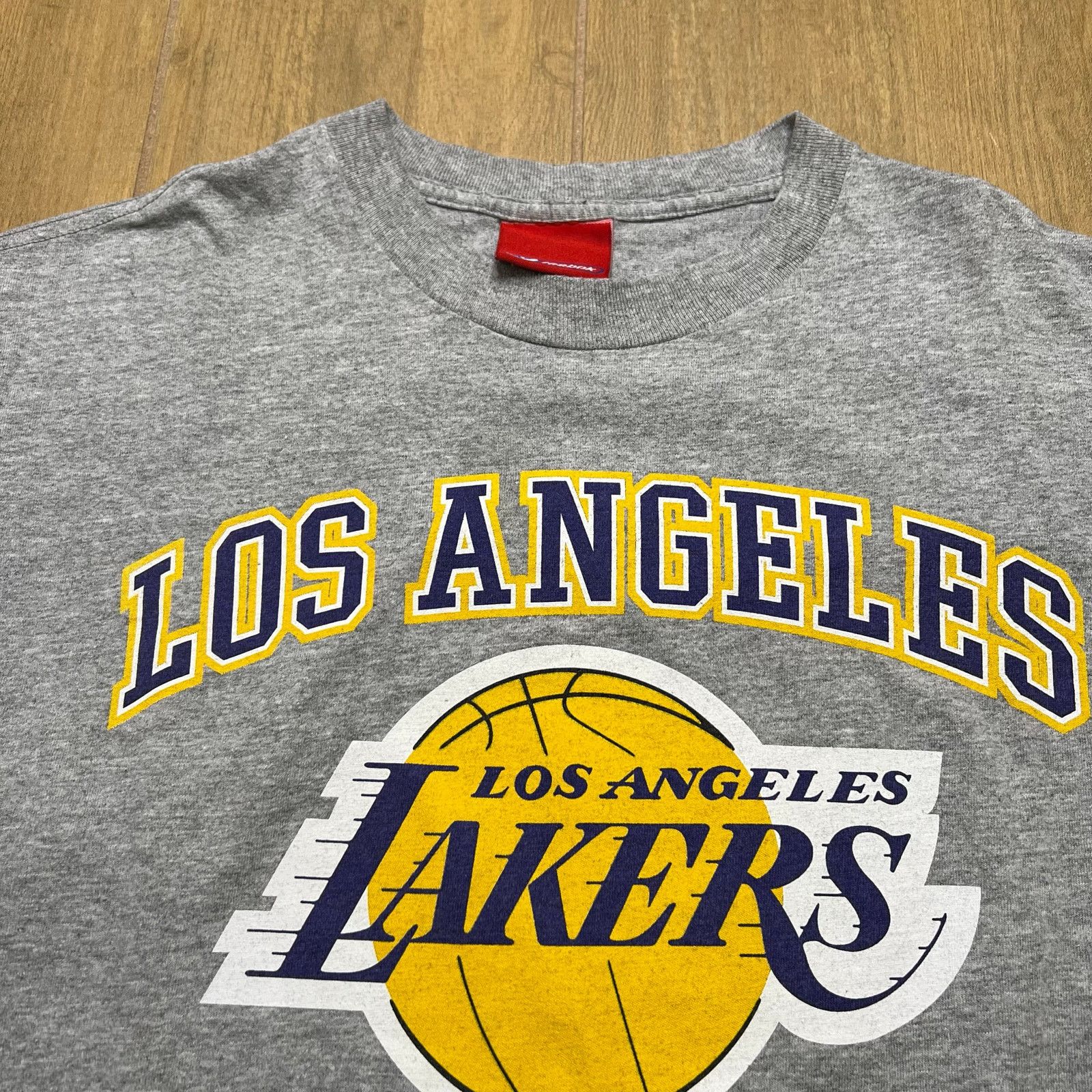 Reebok Vintage Los Angeles LA Lakers NBA T Shirt Size M Y2K Reebok Size US M / EU 48-50 / 2 - 3 Thumbnail